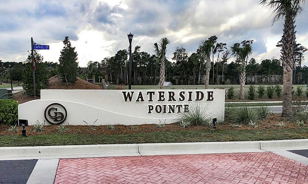 Waterside Pointe community photo 1