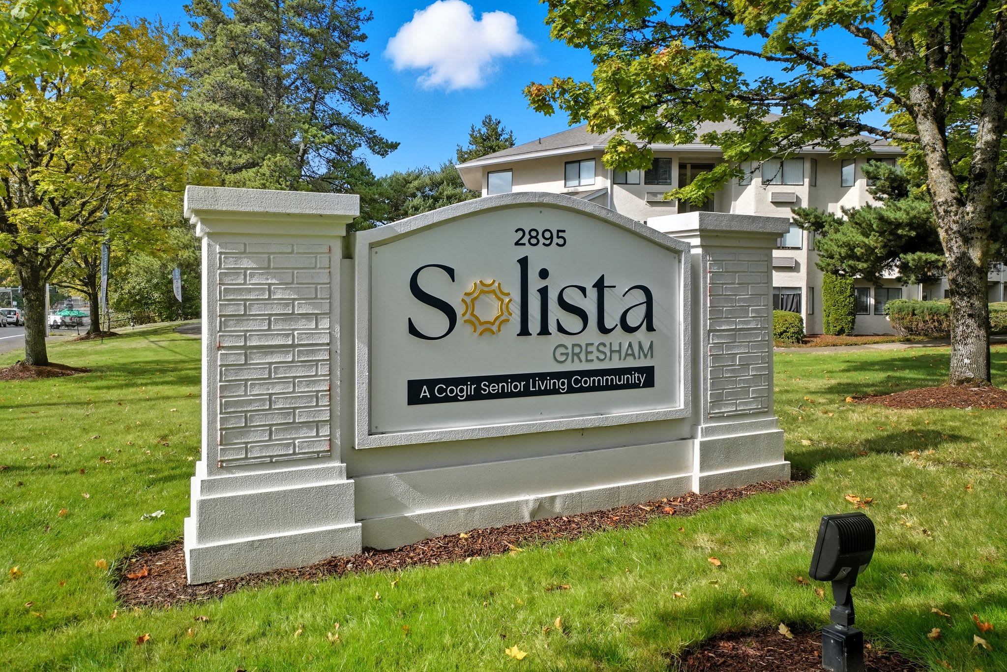 Solista Gresham by Cogir community photo 1