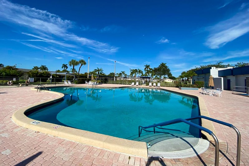 Barkley Villas community photo 1