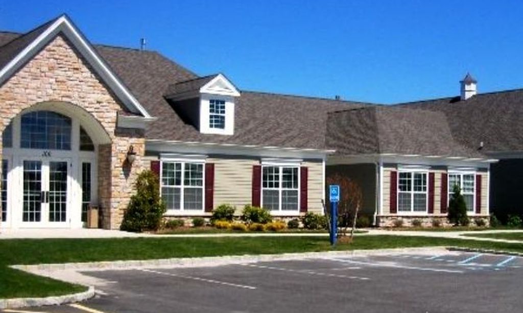 The Villages at Mount Sinai Park community photo 1