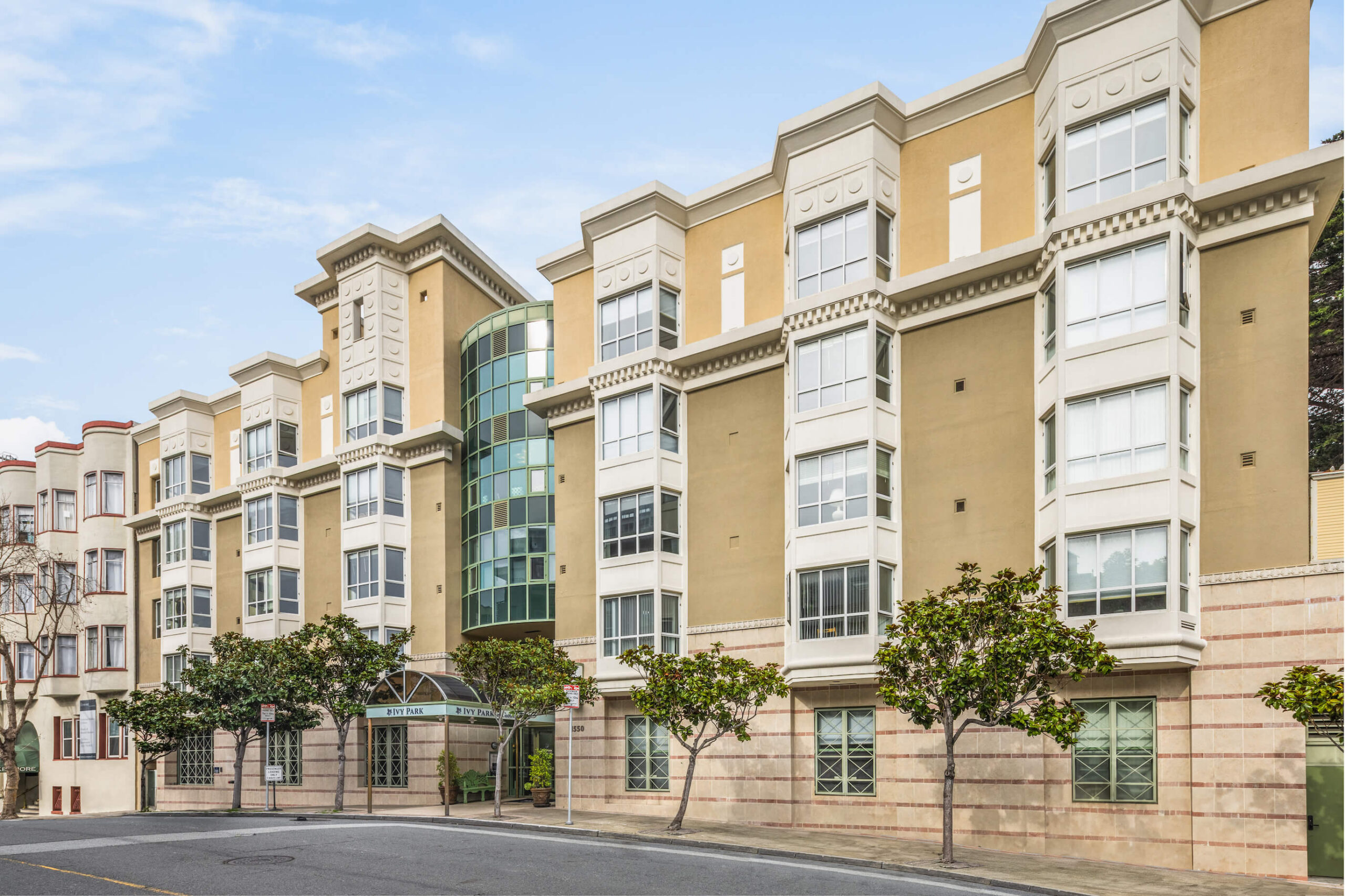 Ivy Park at Cathedral Hill
