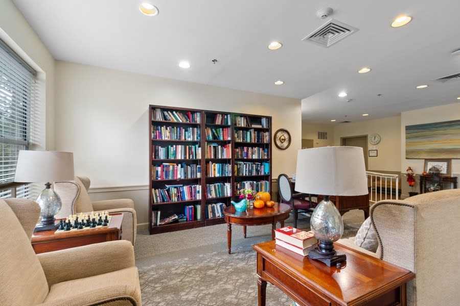 Viva Senior Living at Chestnut Hill community photo 1