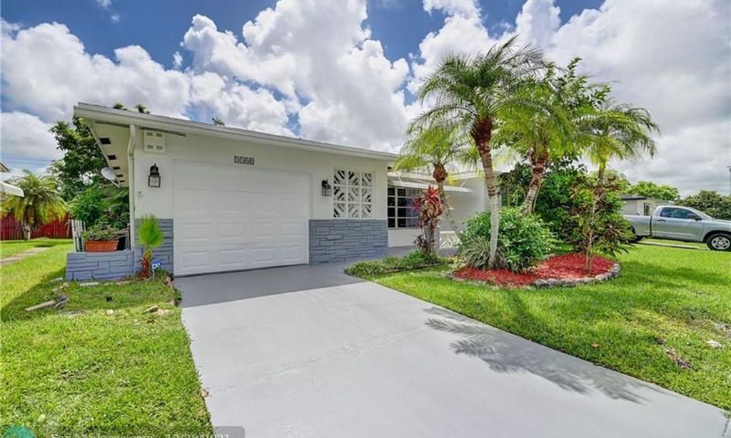 Paradise Gardens community photo 1
