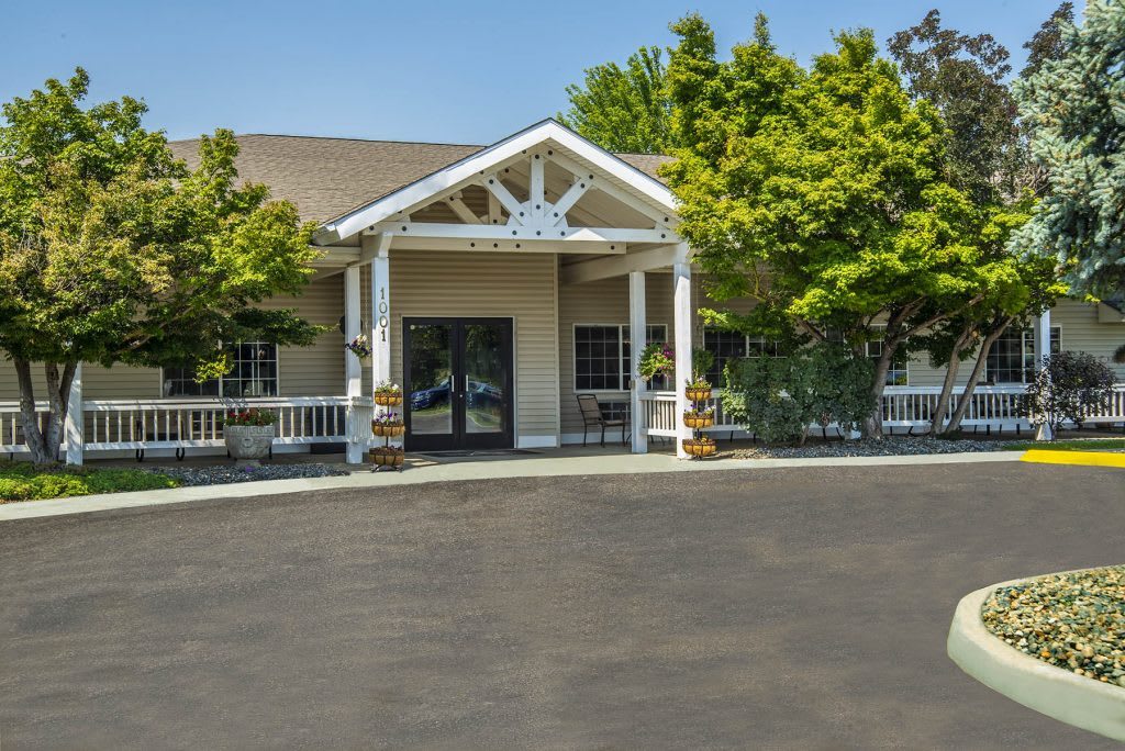 Apple Springs community photo 1