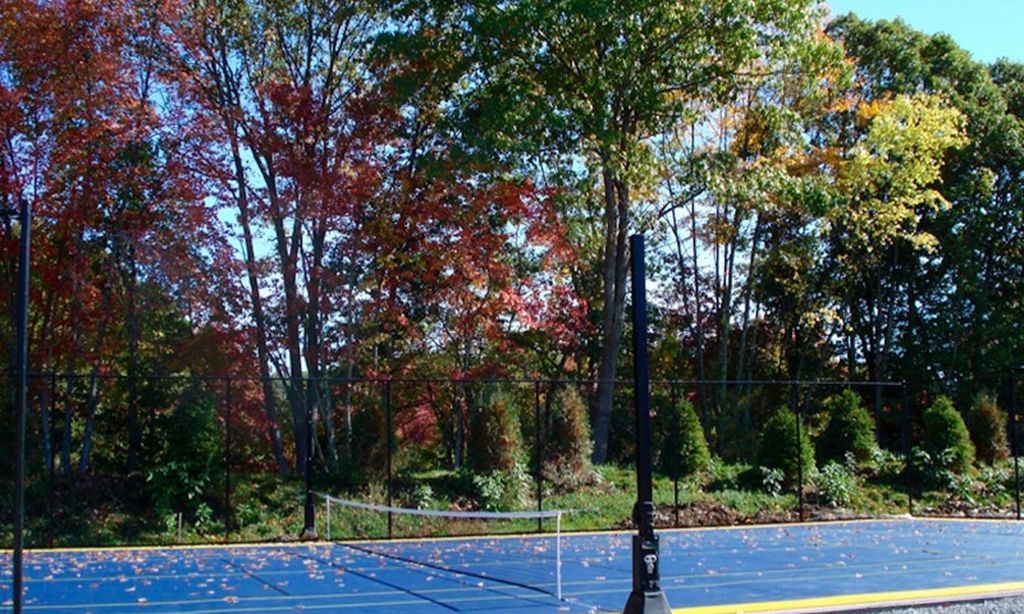Hickory Woods community photo 3