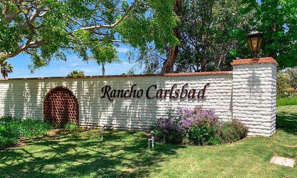 Rancho Carlsbad community photo 1
