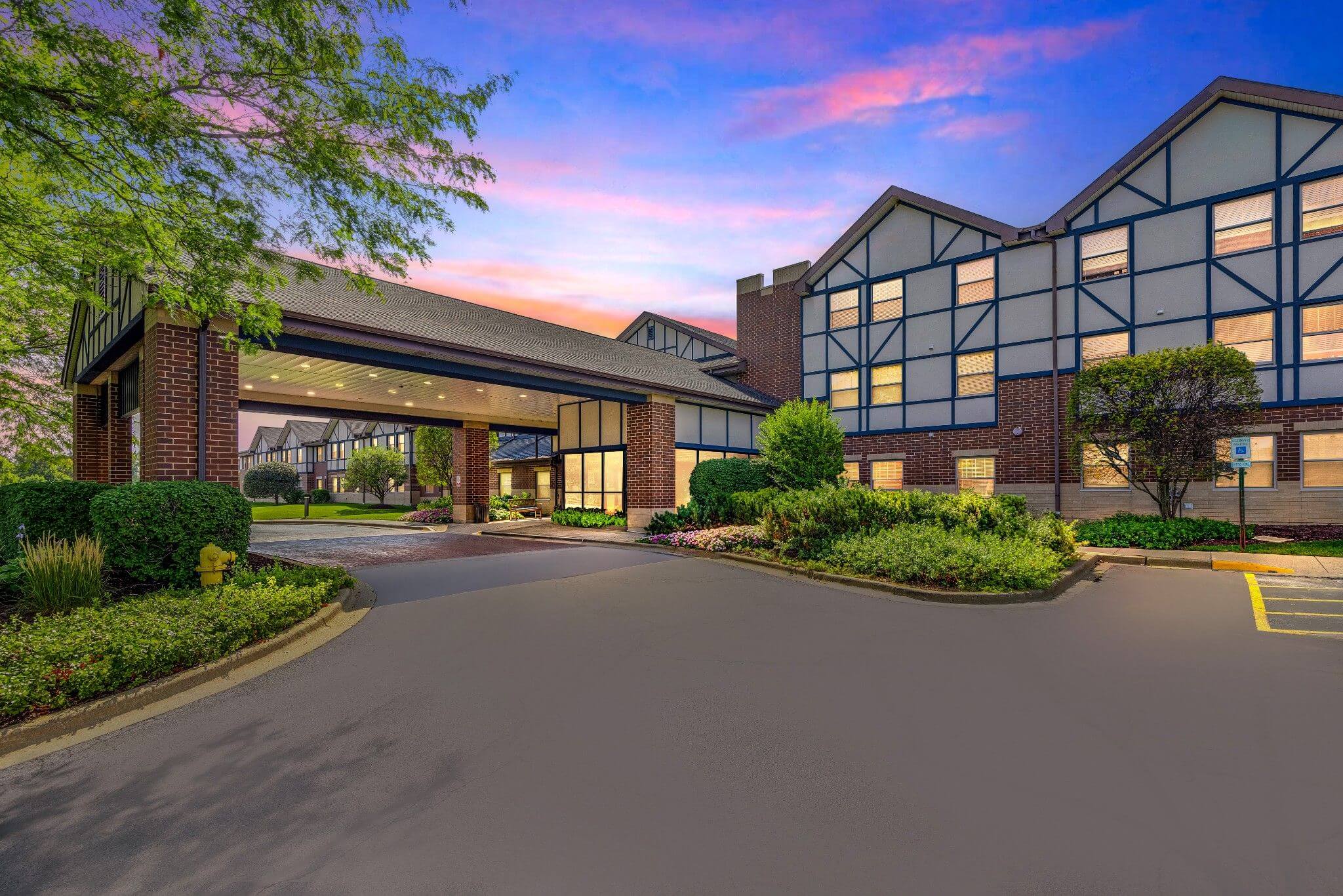 Sunrise Villa Olympia Fields community photo 1