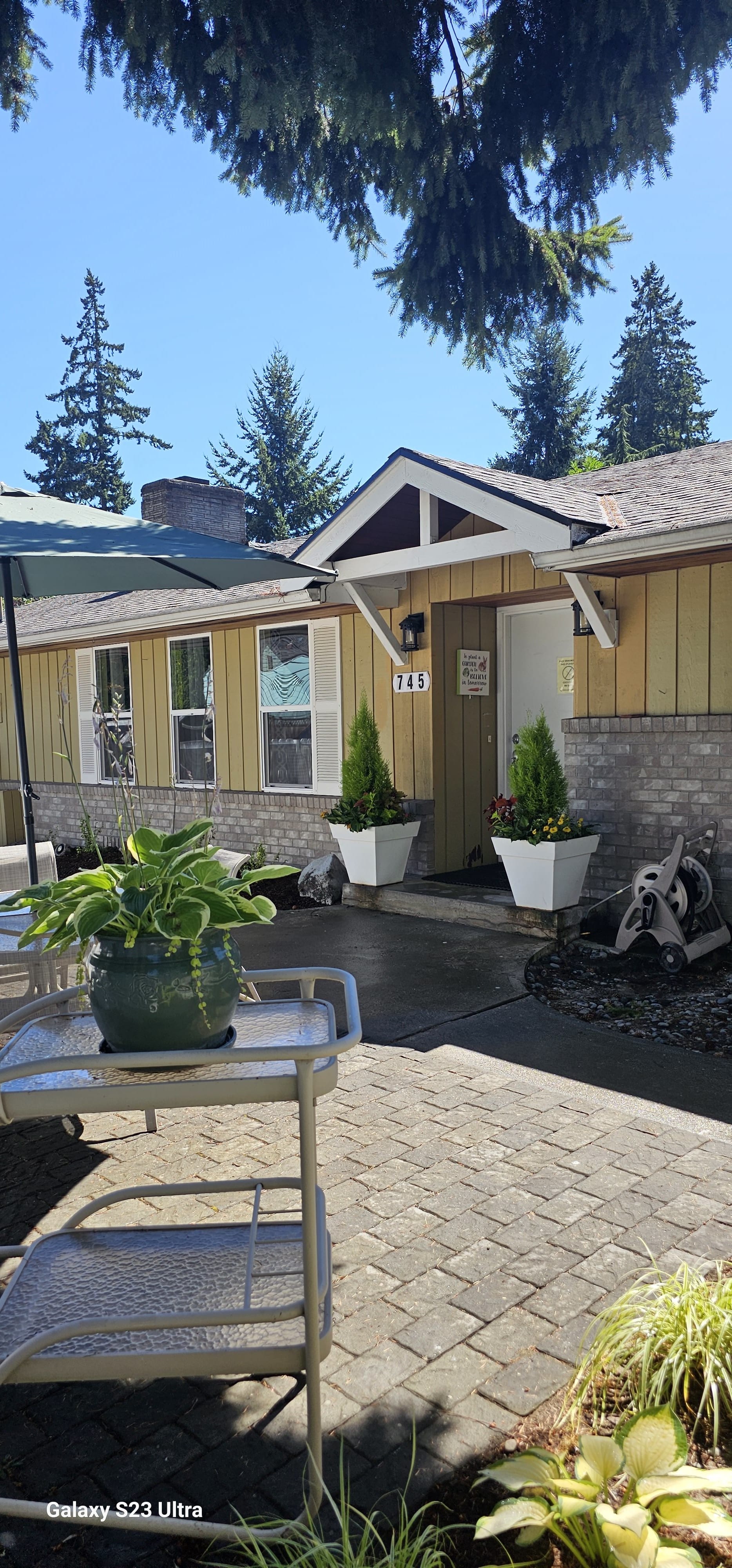 North Ridge House I community photo 1