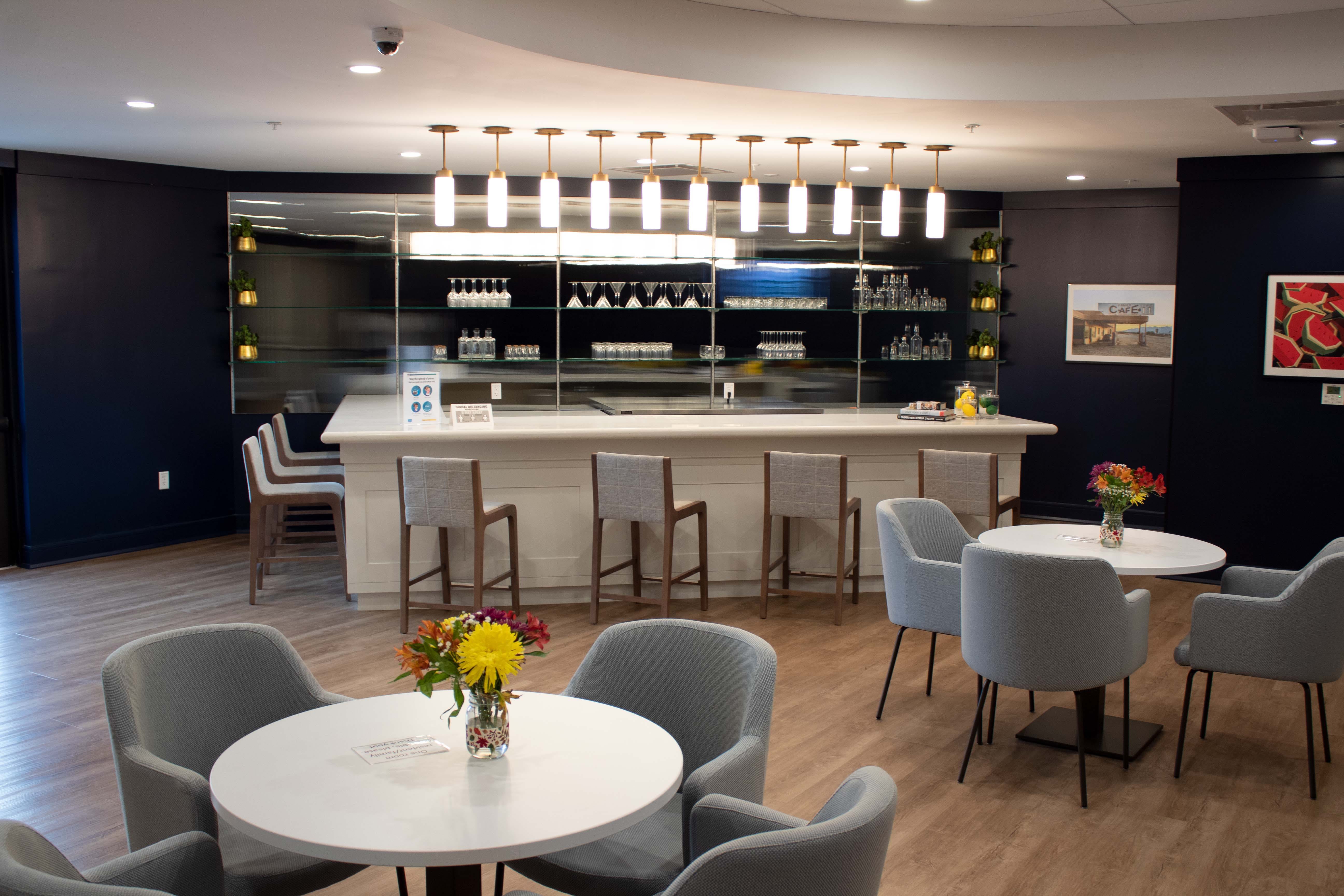 bar
