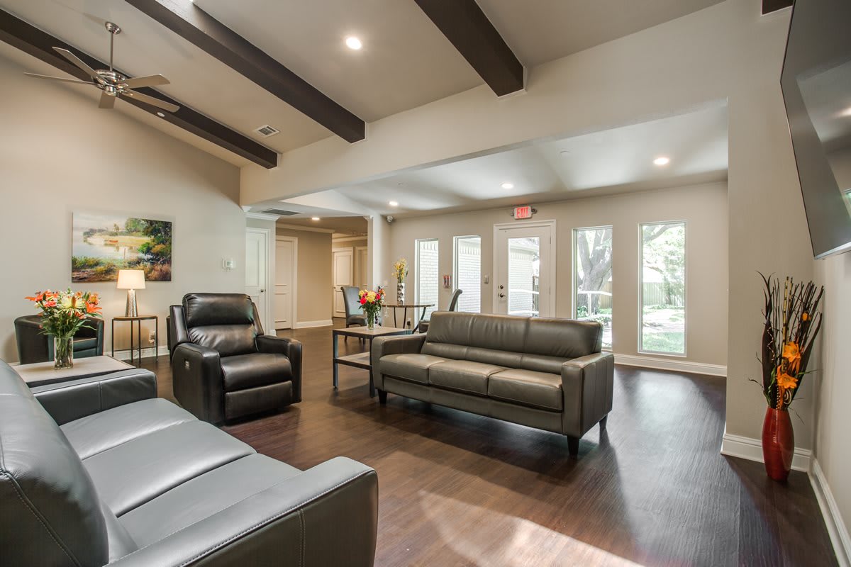 Sage Oak - Preston Hollow community photo 1