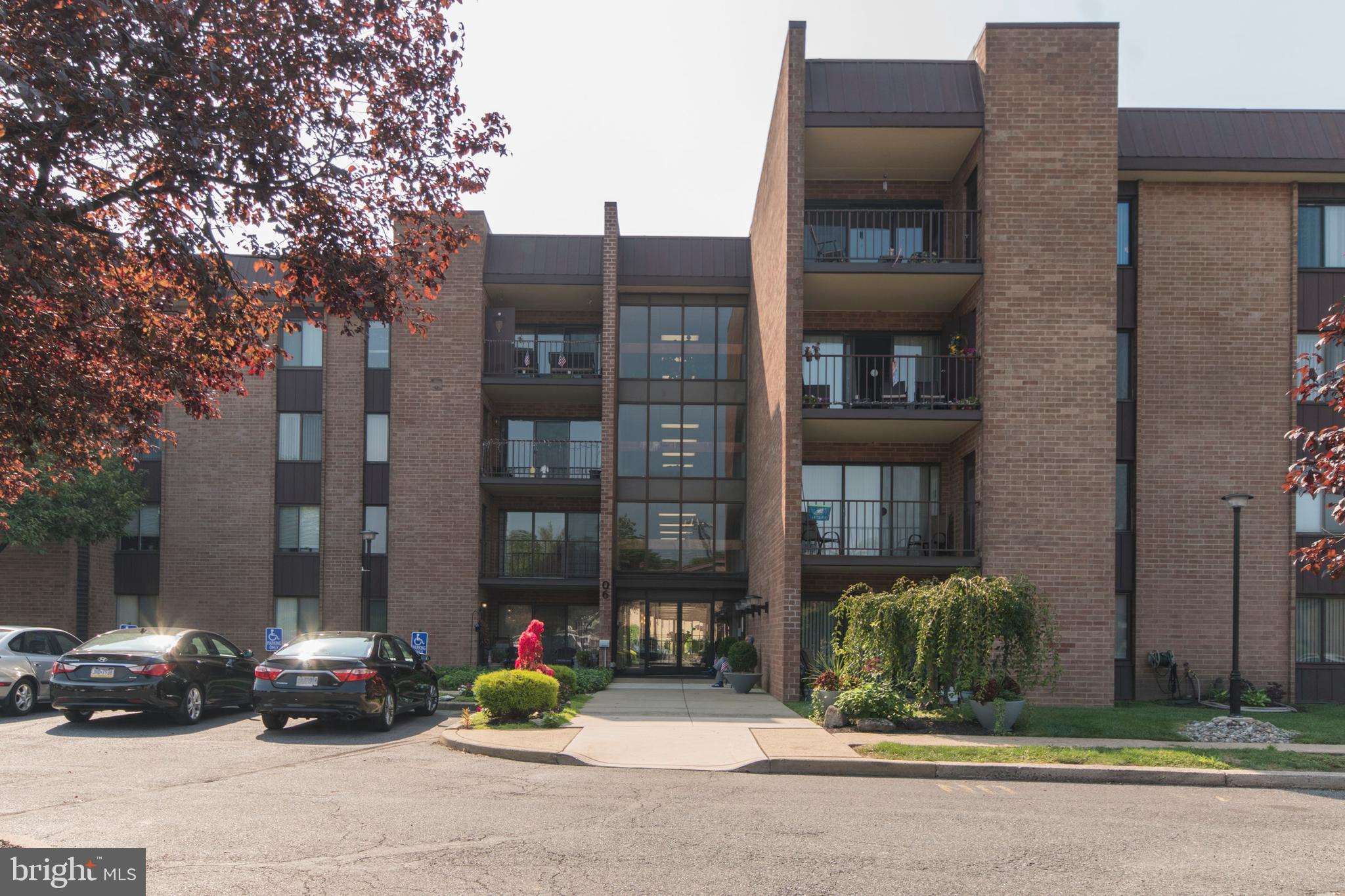 Delaire Landing community photo 1