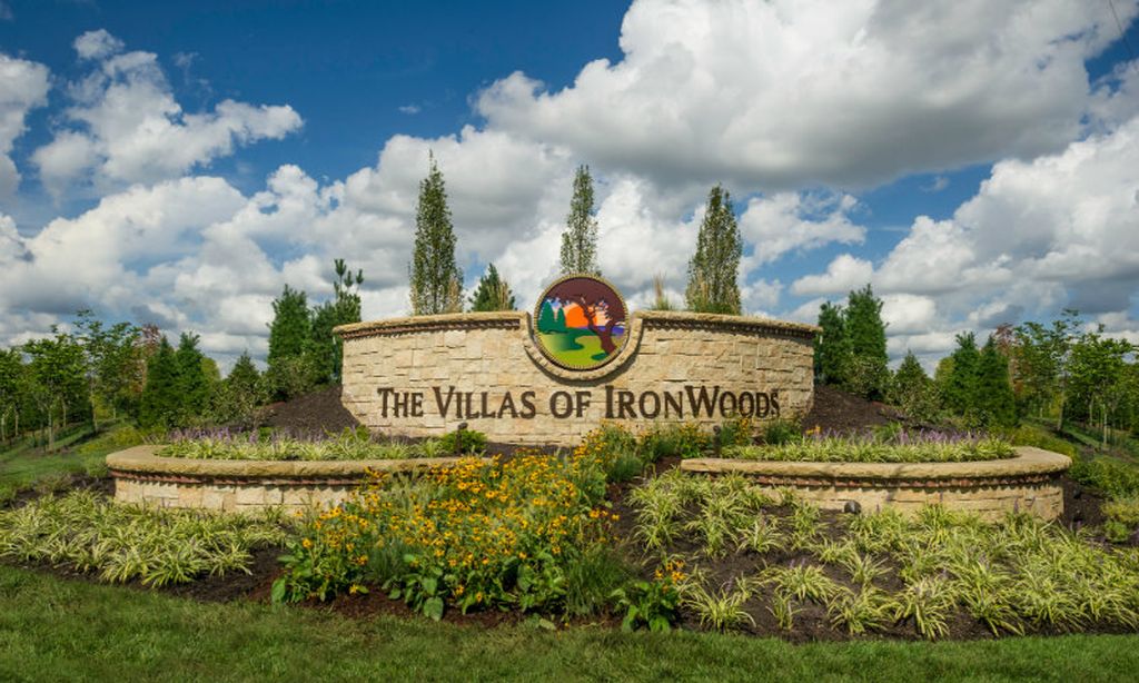 The Villas of Ironwoods community photo 1