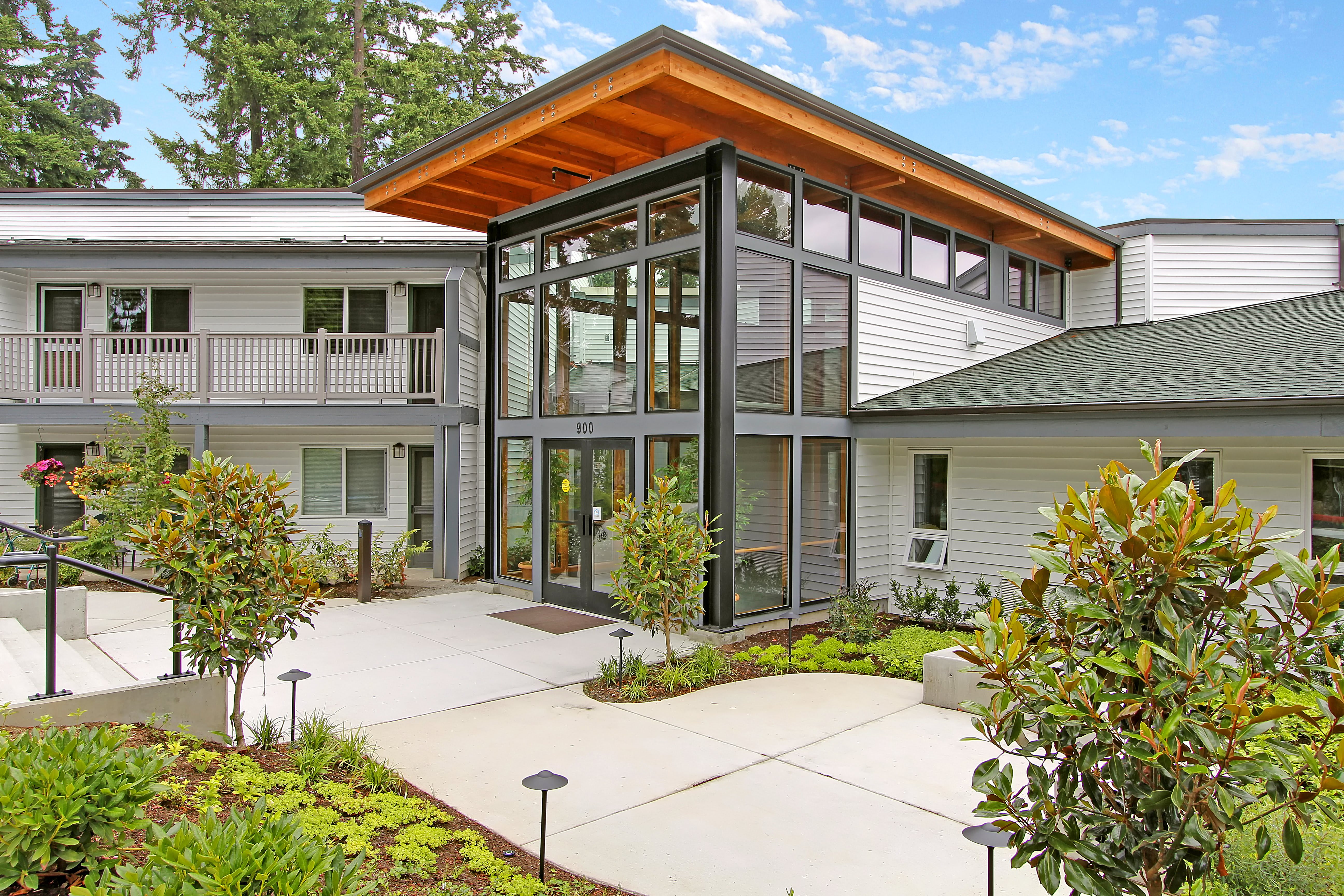 Evergreen Court community photo 1