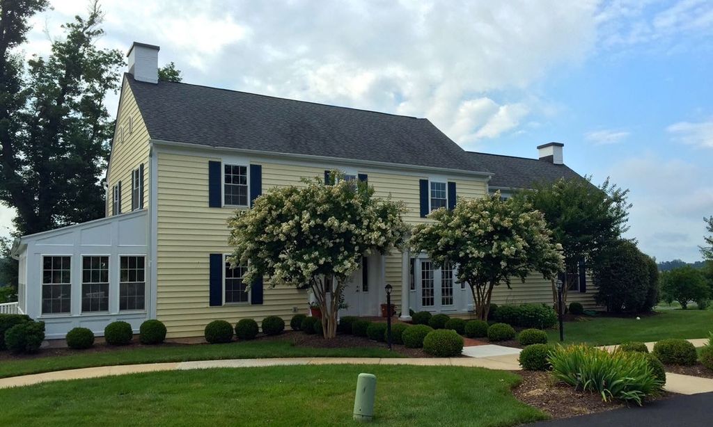 Suffield Meadows community photo 1
