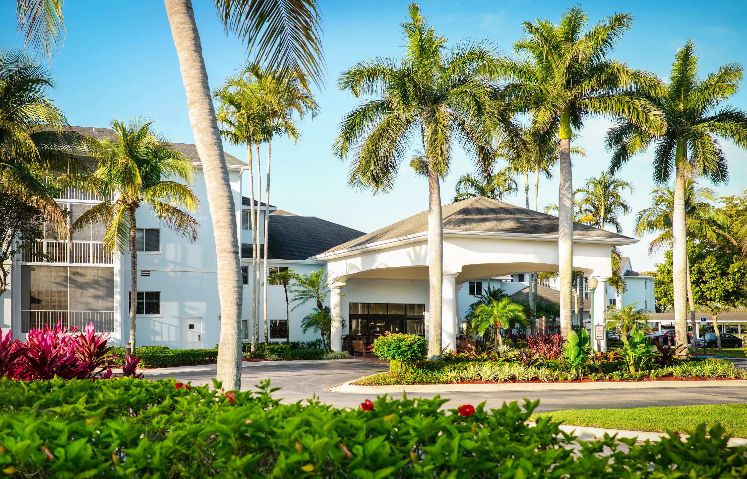 Vi at Lakeside Village, a CCRC community photo 1