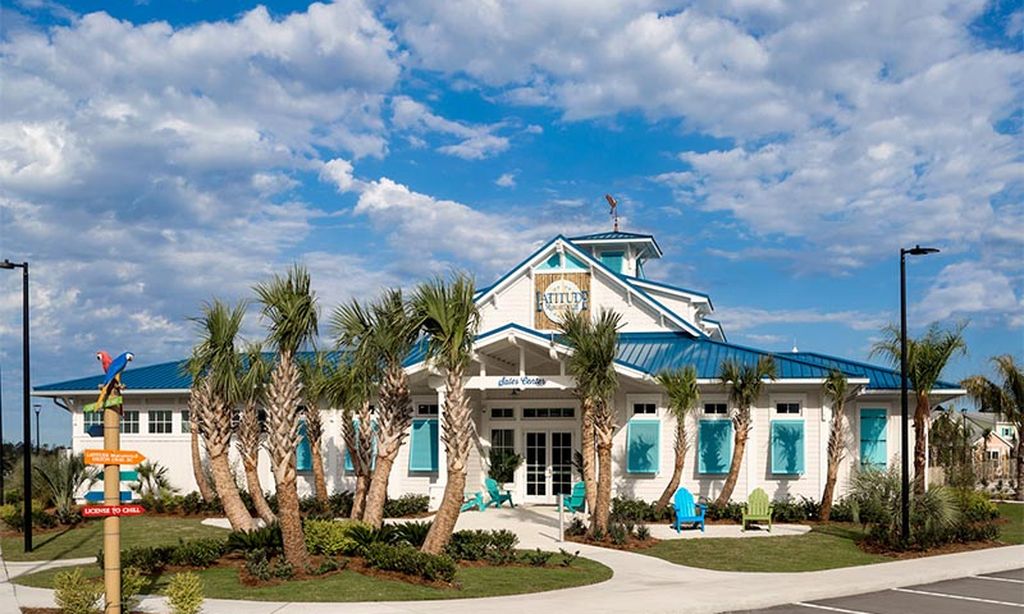 Latitude Margaritaville Watersound community photo 1