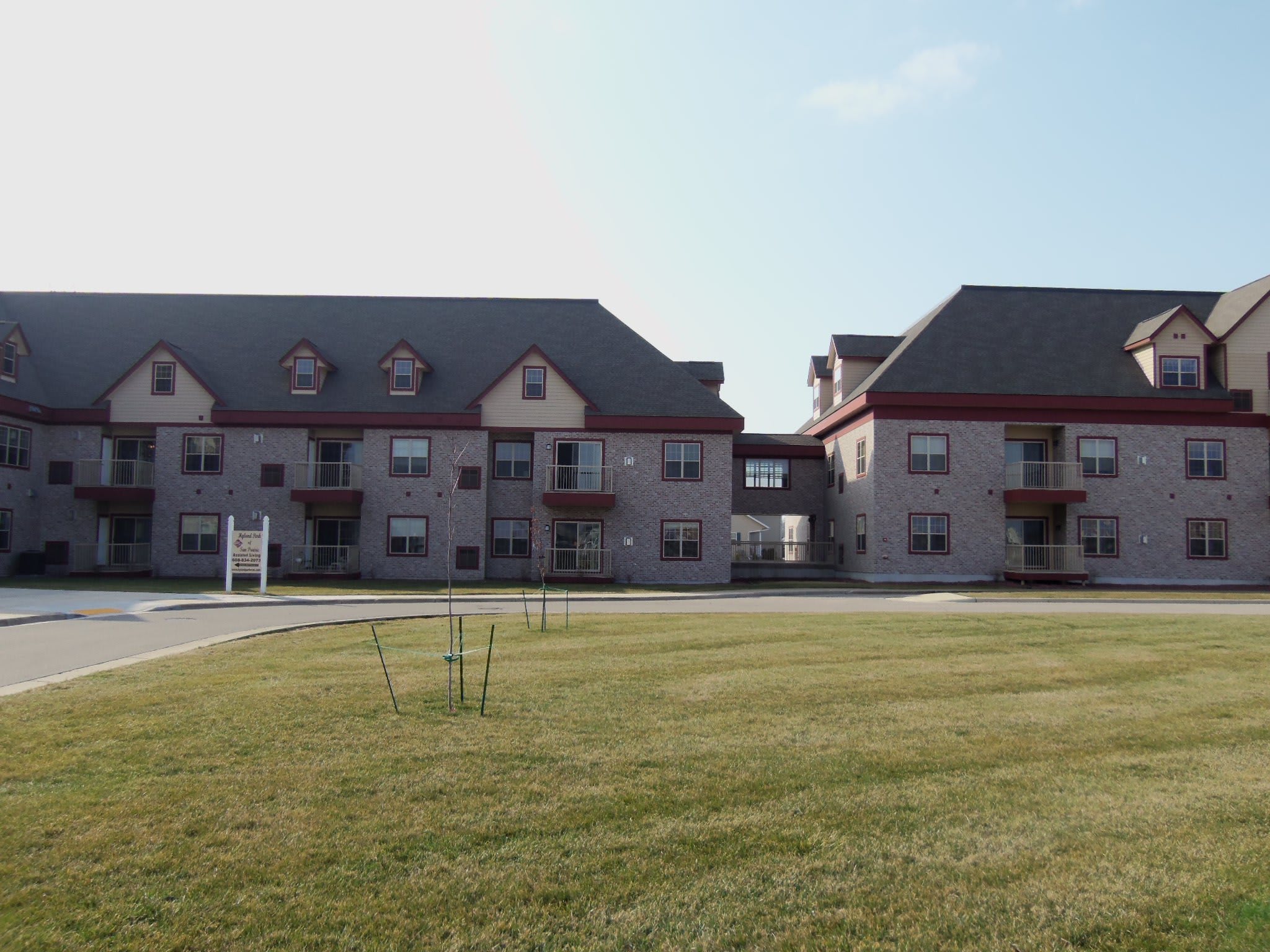 Hyland Park of Sun Prairie community photo 1