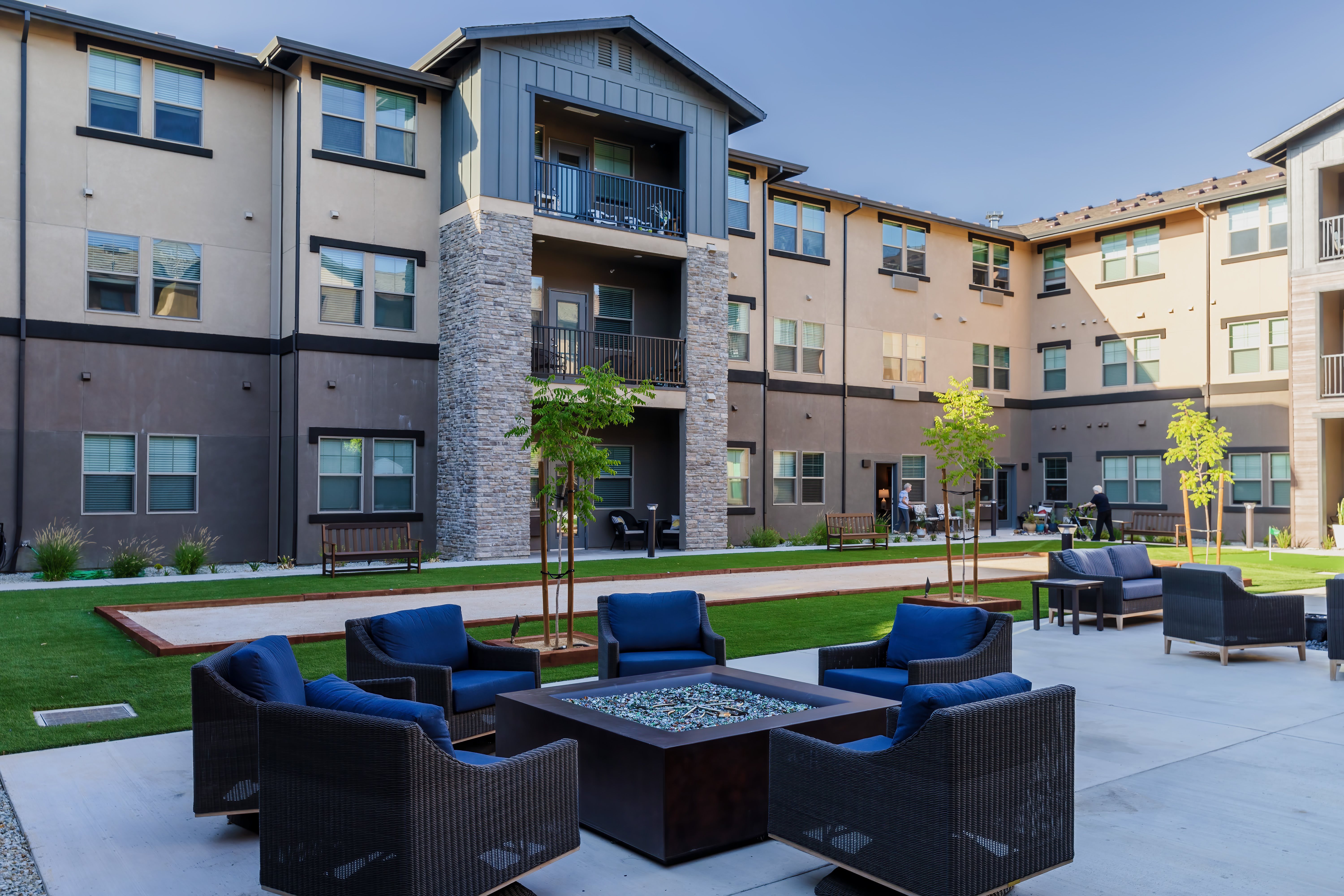 Hilltop Springs Senior Living community photo 1