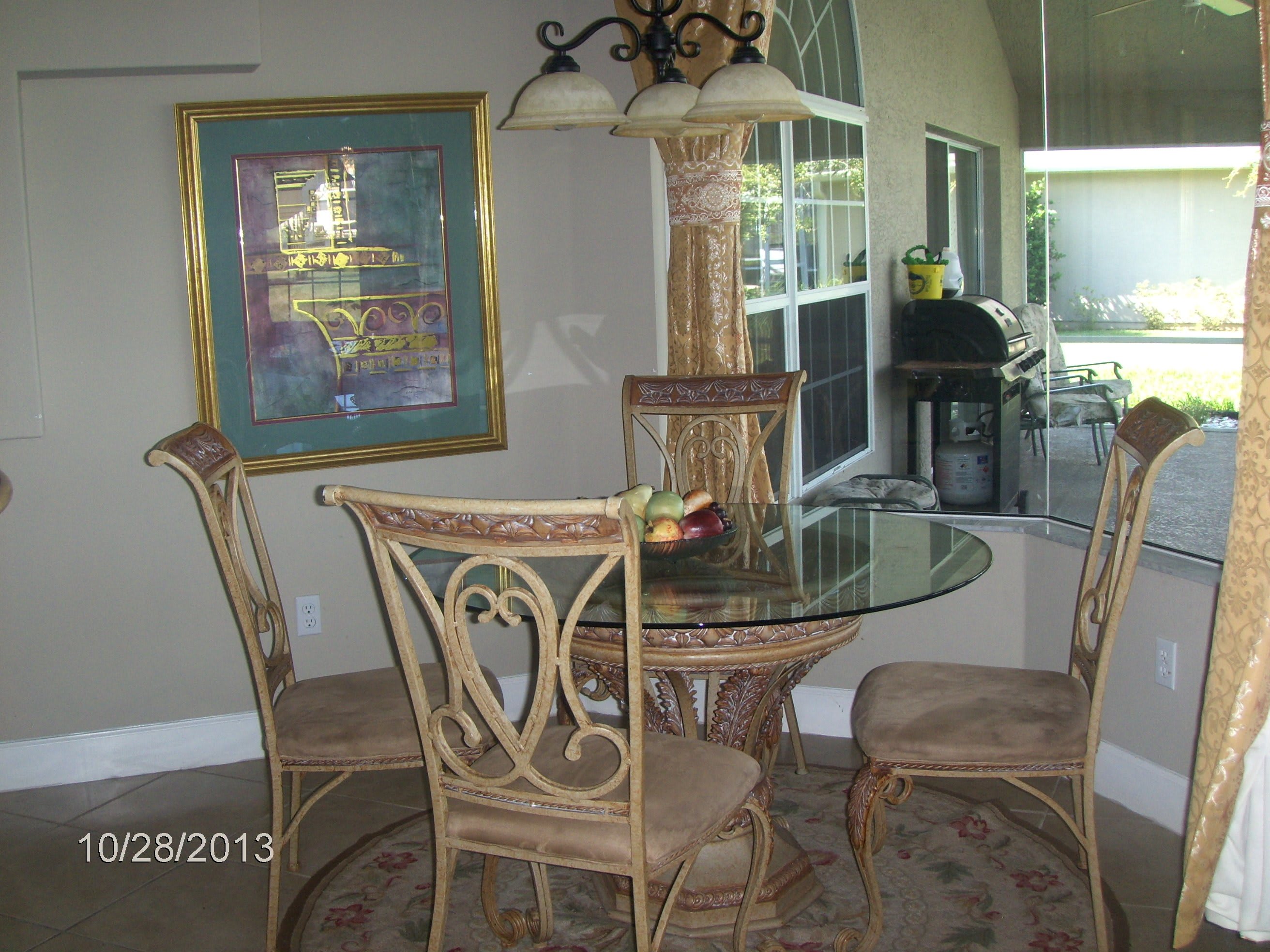 Lovey's Adult Family Care Home community photo 1