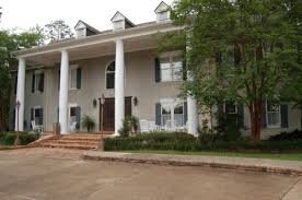 One Magnolia Place Assisted Living Facility community photo 1