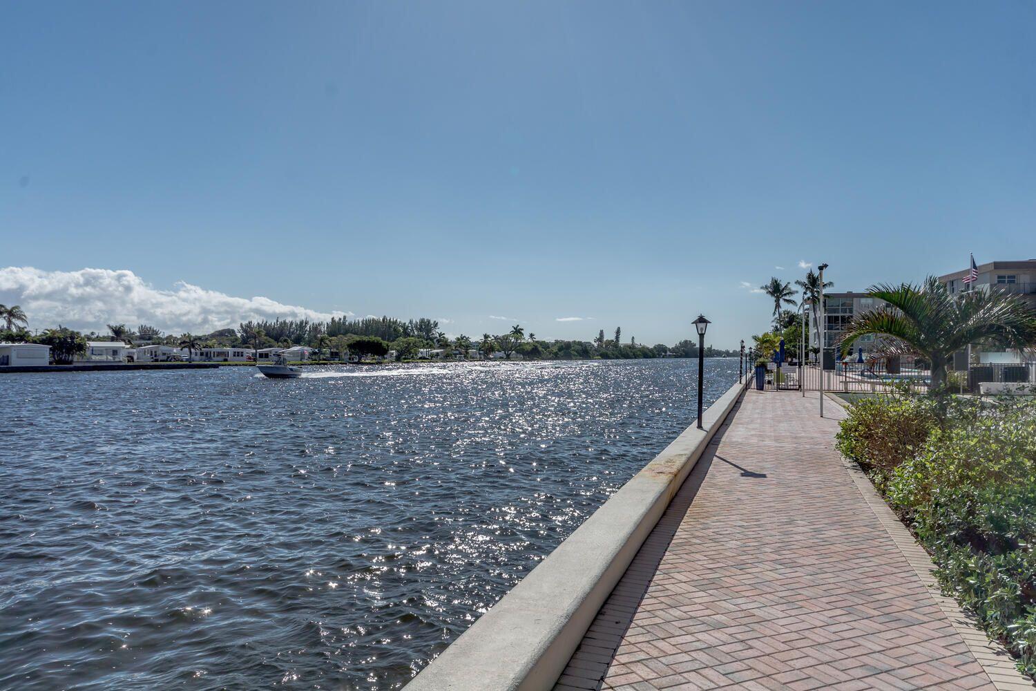 Seagate of Gulfstream community photo 1