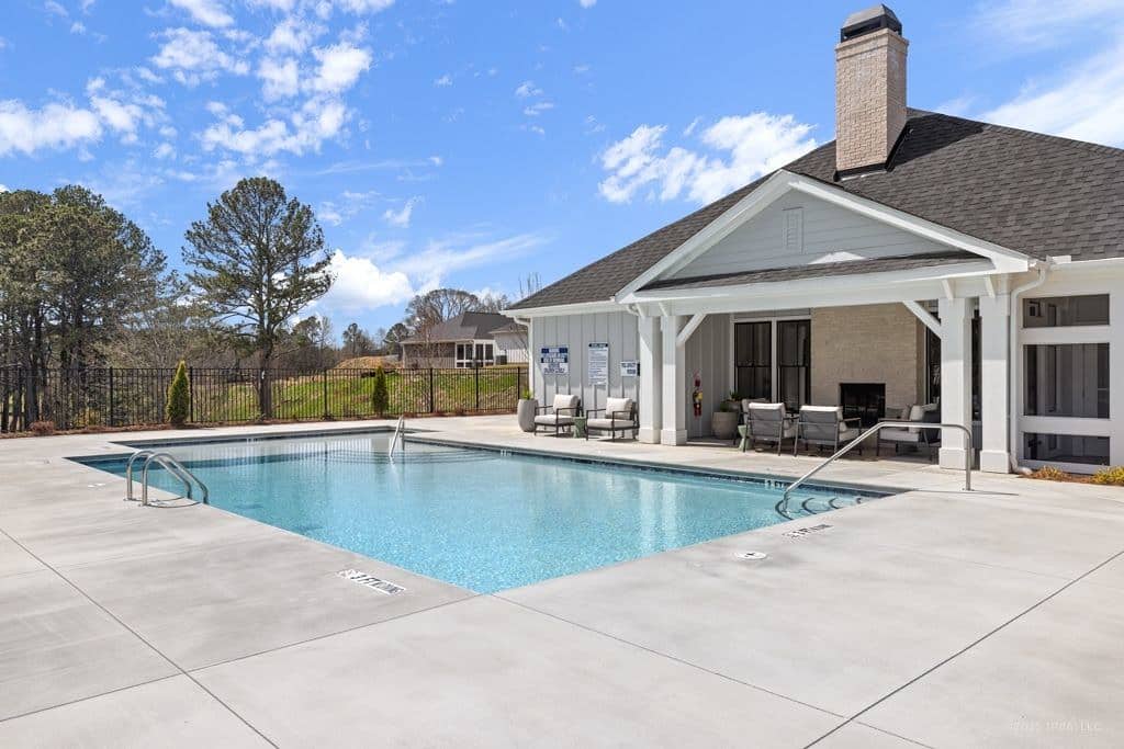 The Courtyards at Redbud Lane community photo 1