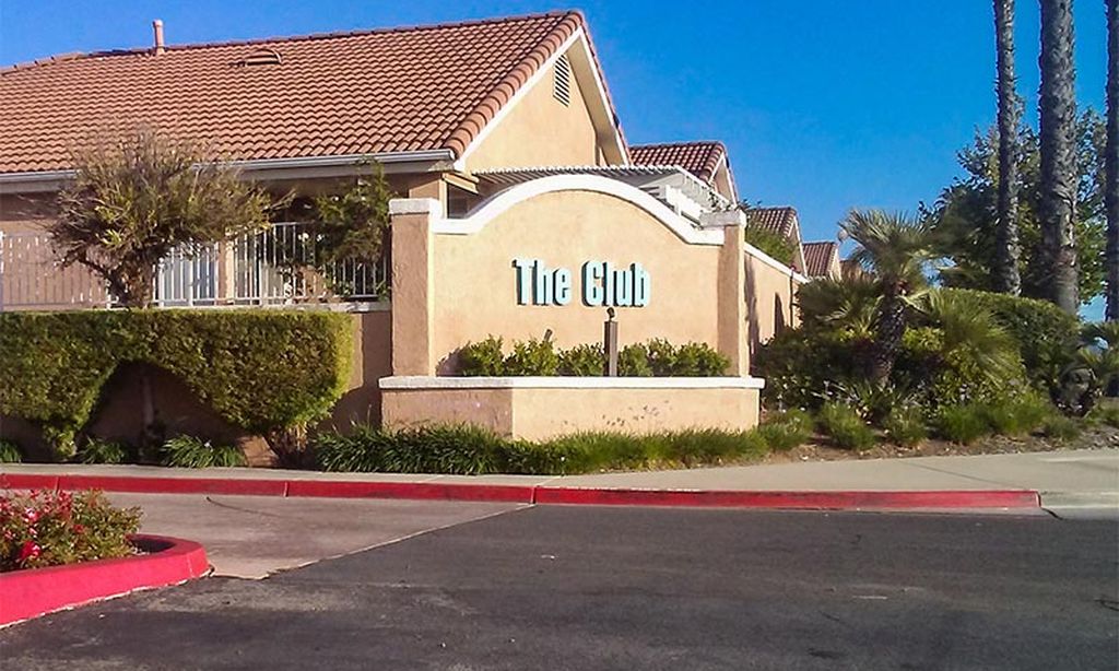 The Club community photo 1