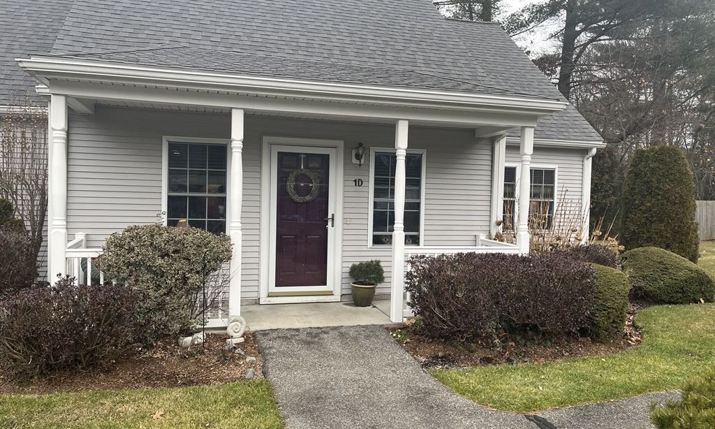 Cranberry Grove community photo 1