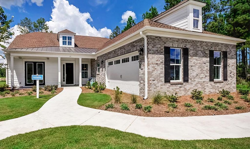 Four Seasons at Carolina Oaks community photo 1