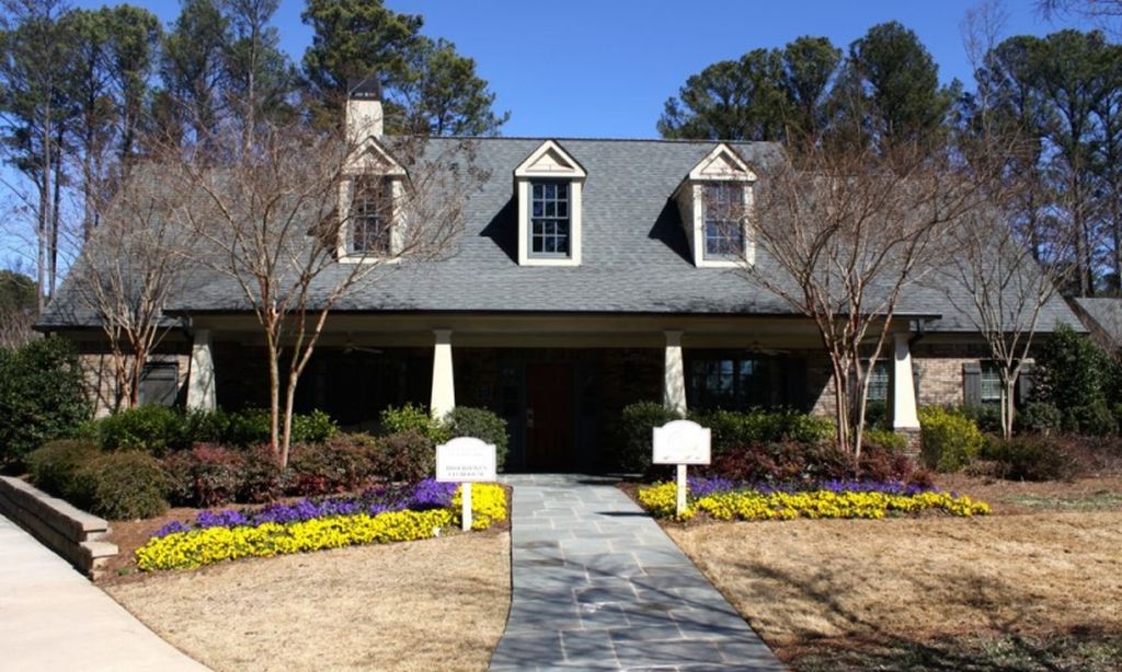 Brookhaven of East Cobb community photo 1