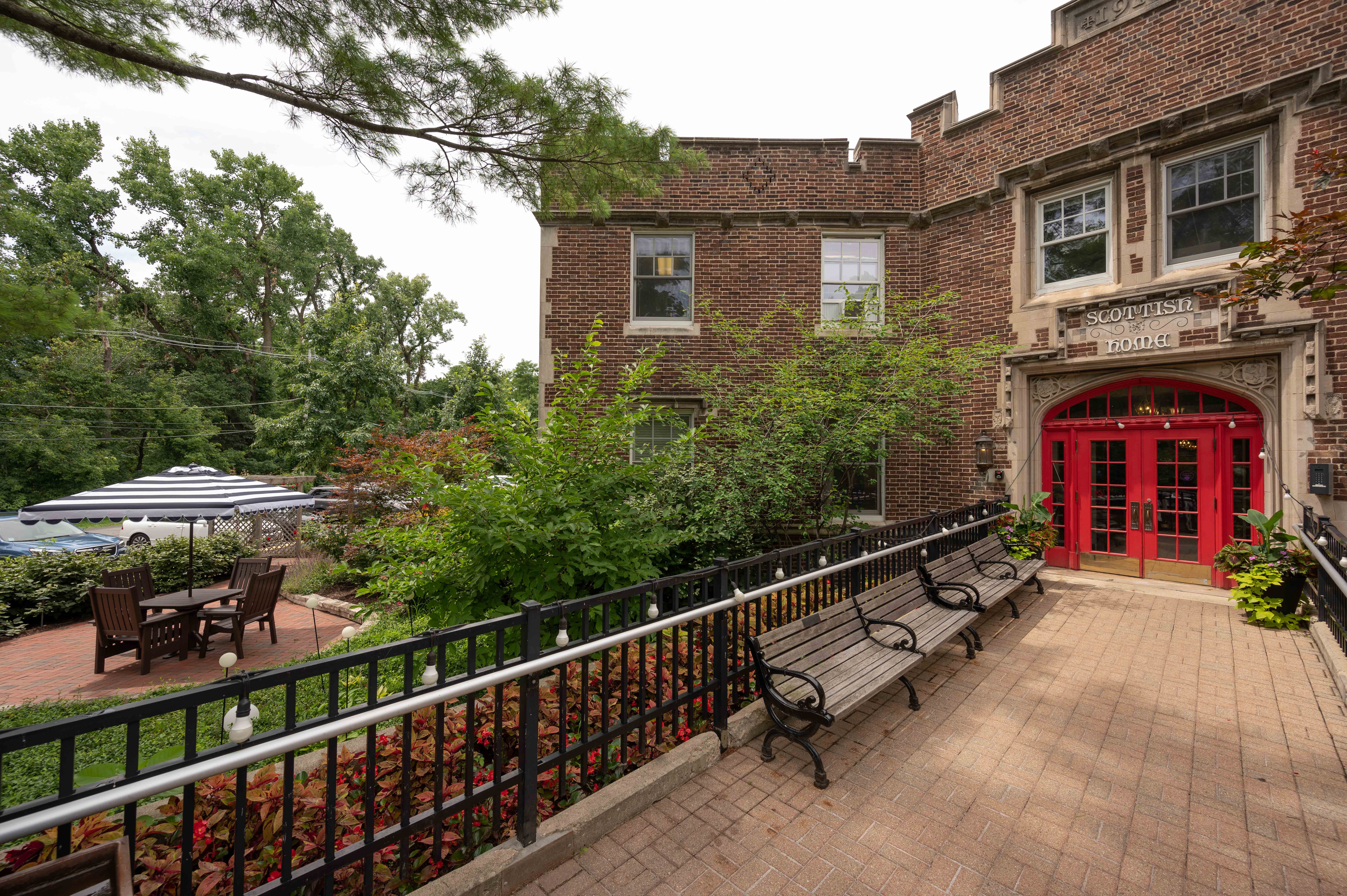 Caledonia Senior Living and Memory Care community photo 1