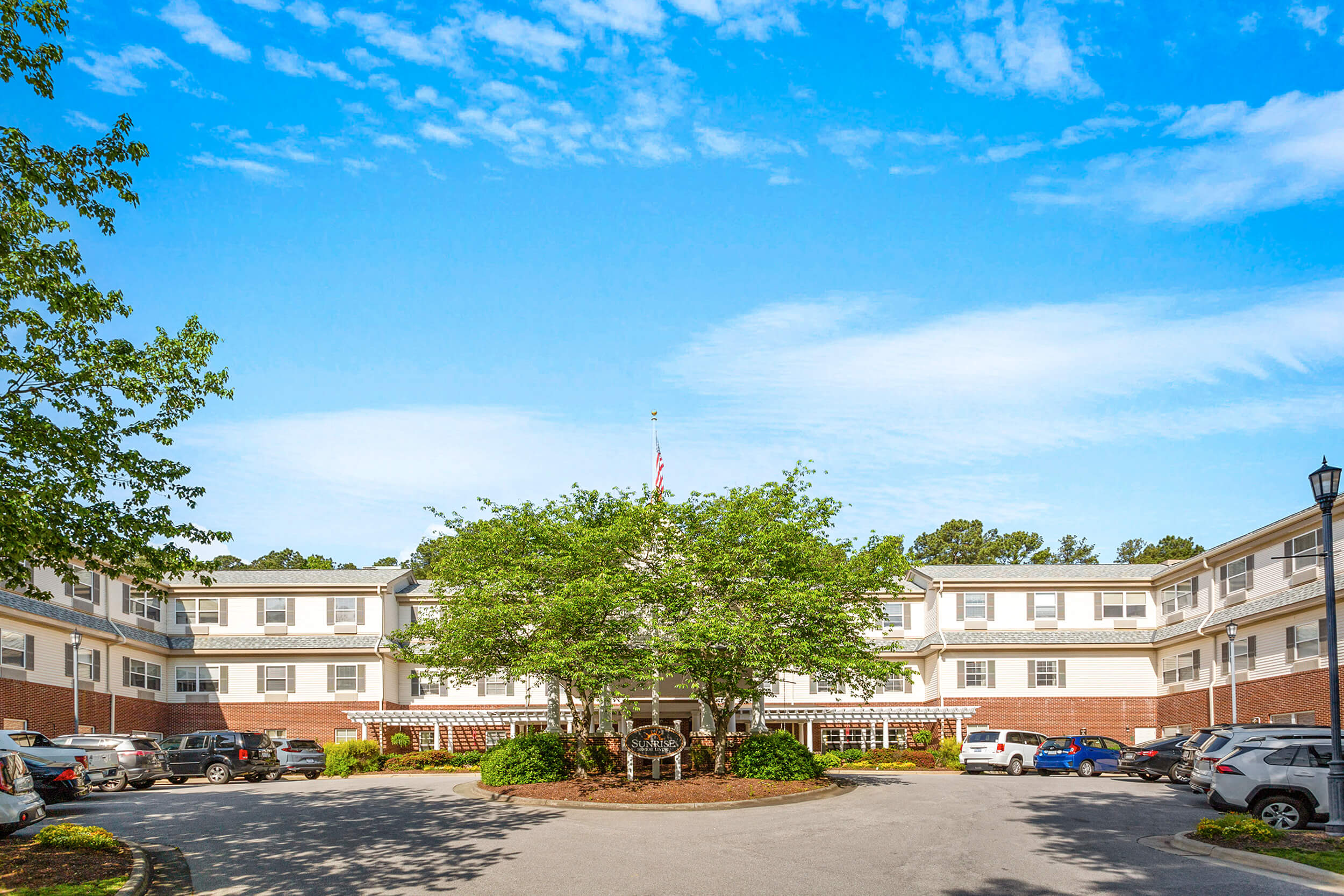 Sunrise of North Hills community photo 1