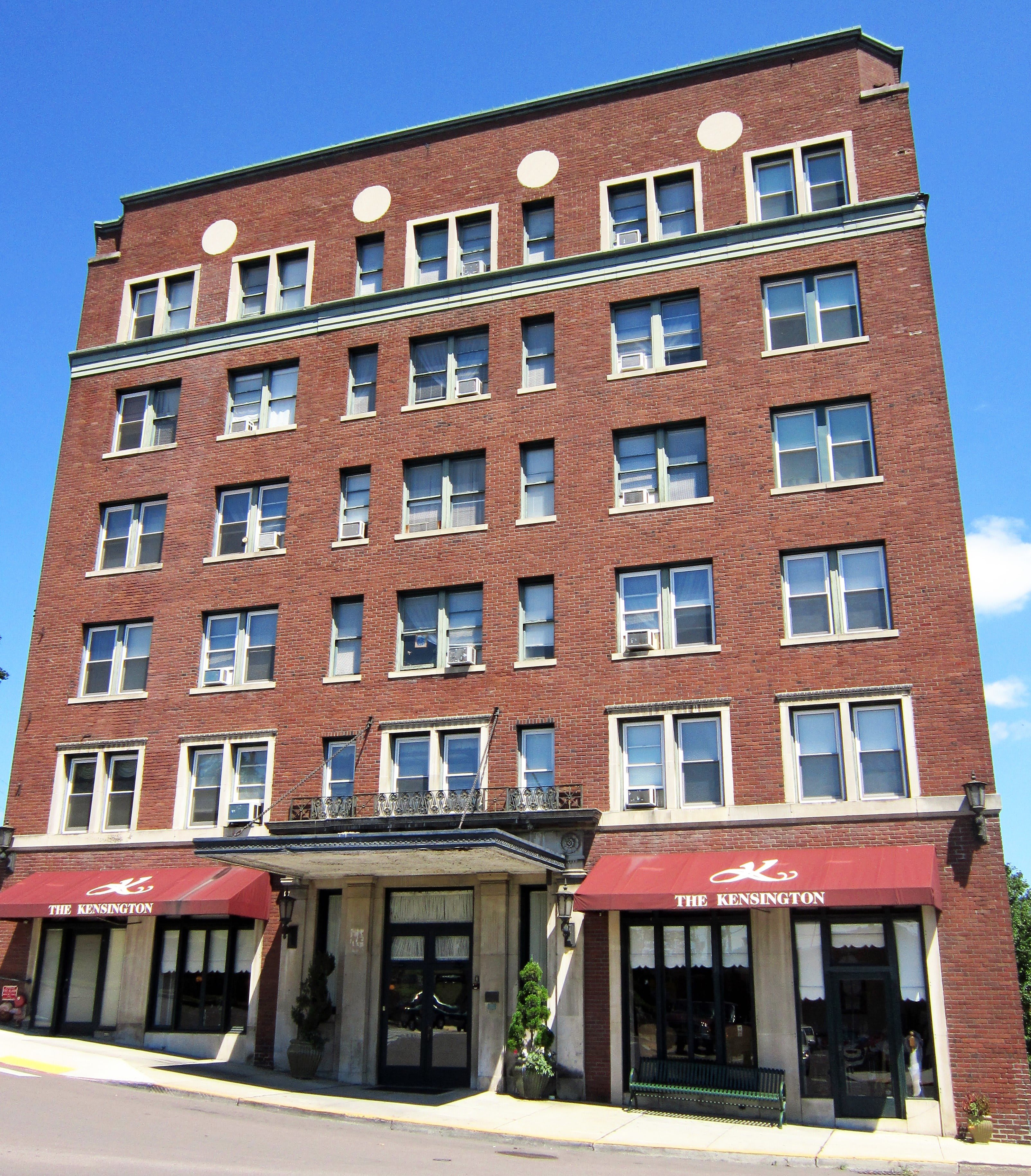 The Kensington Senior Living at Cumberland community photo 1