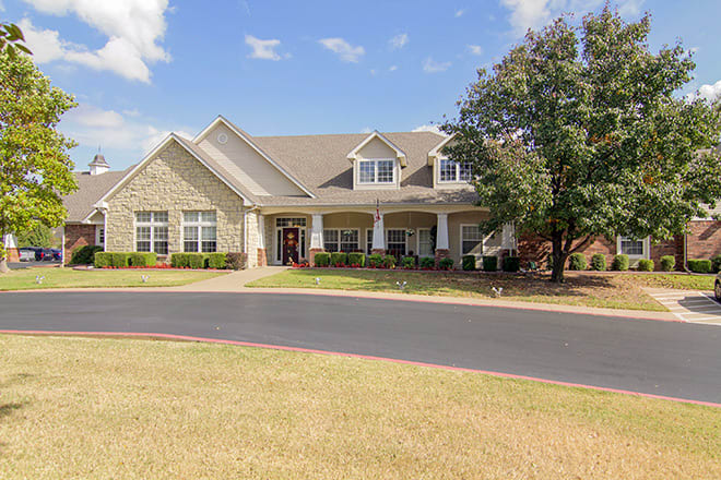 Oxford Springs Tulsa Assisted Living community photo 1