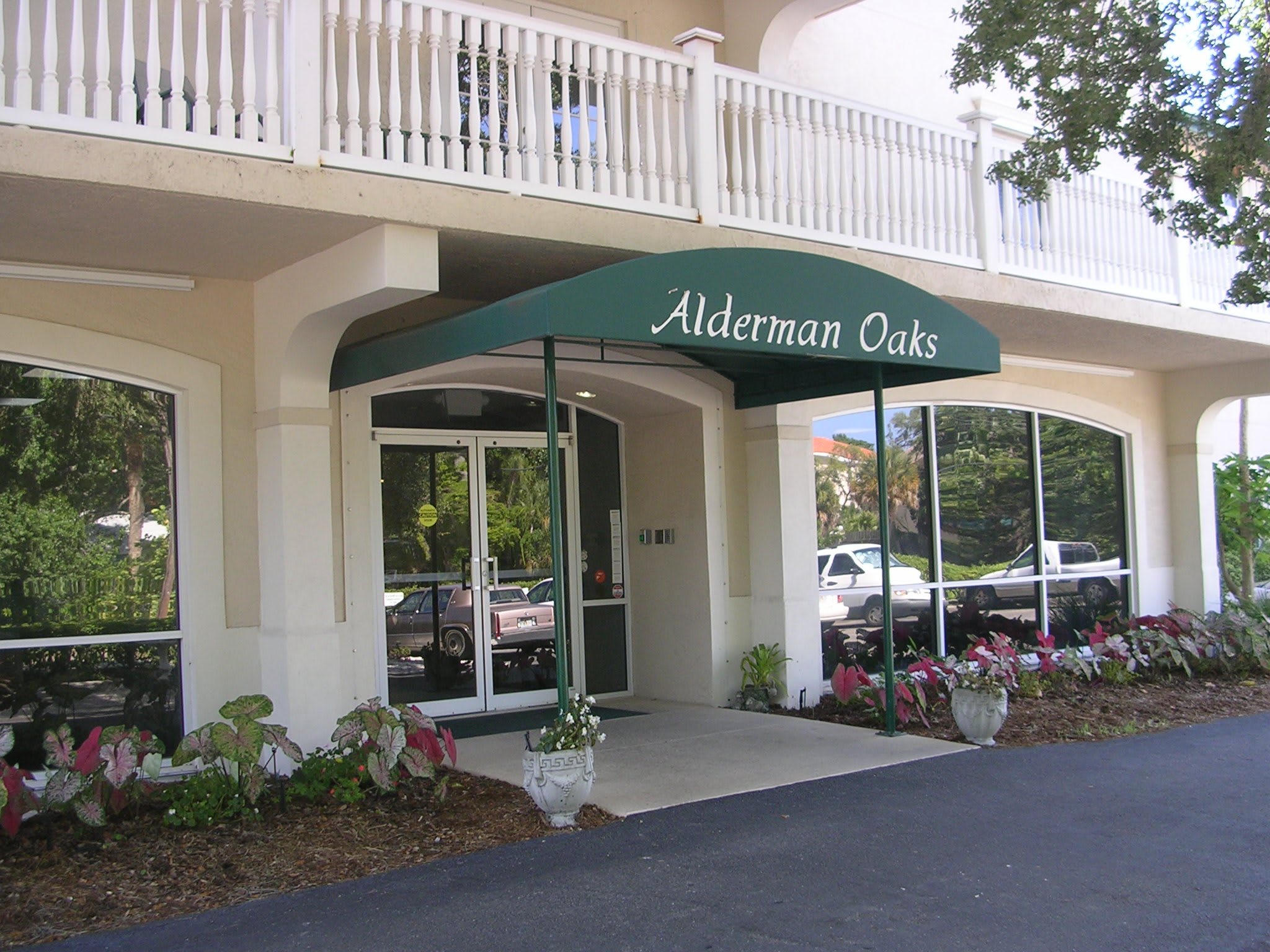 Alderman Oaks Retirement Center community photo 1
