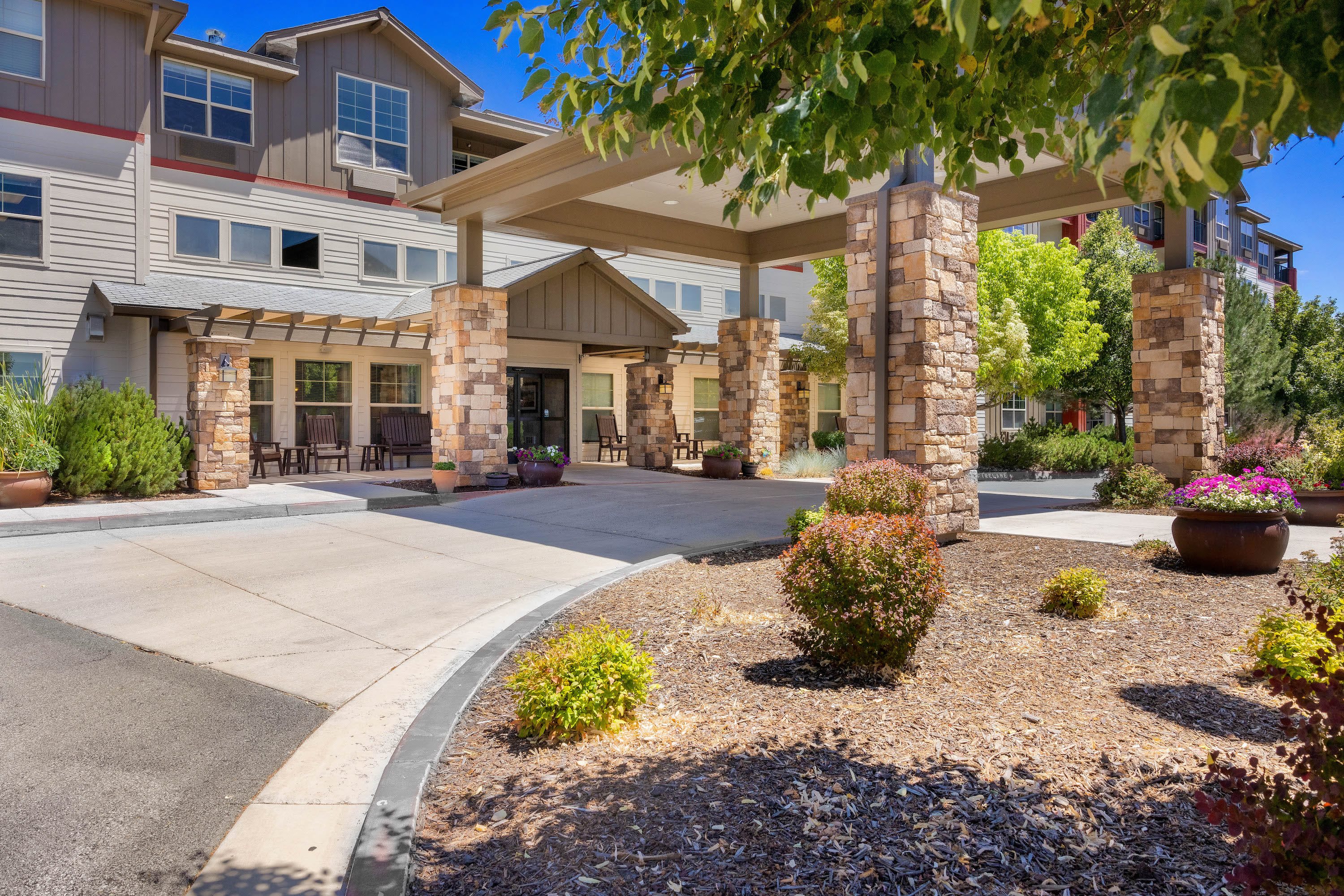 MorningStar Senior Living of Sparks community photo 1