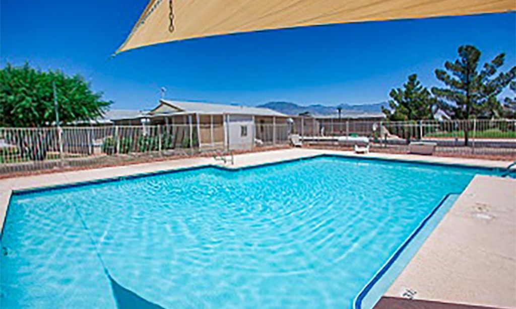 Desert Greens community photo 3