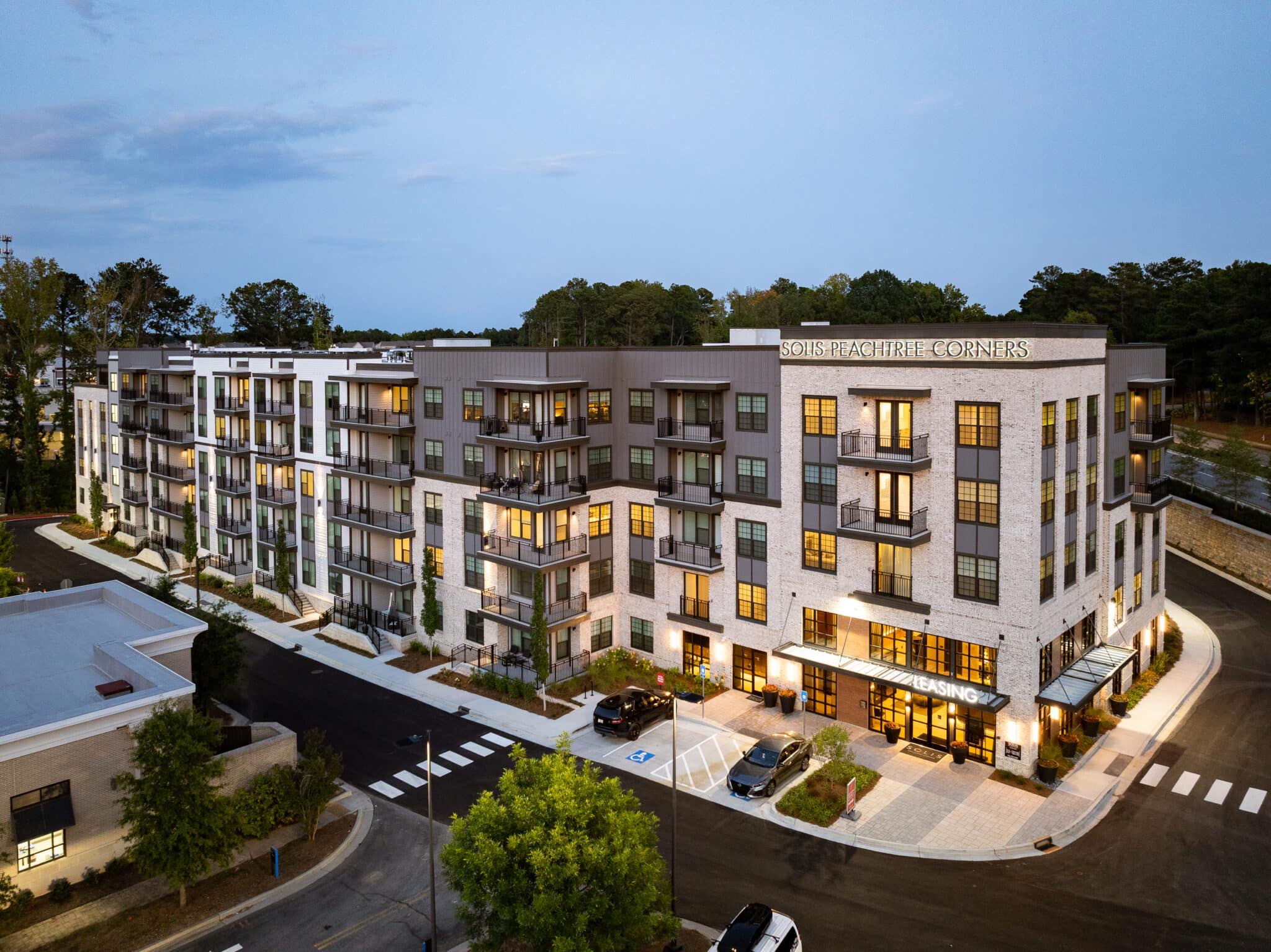 Solis Peachtree Corners community photo 1