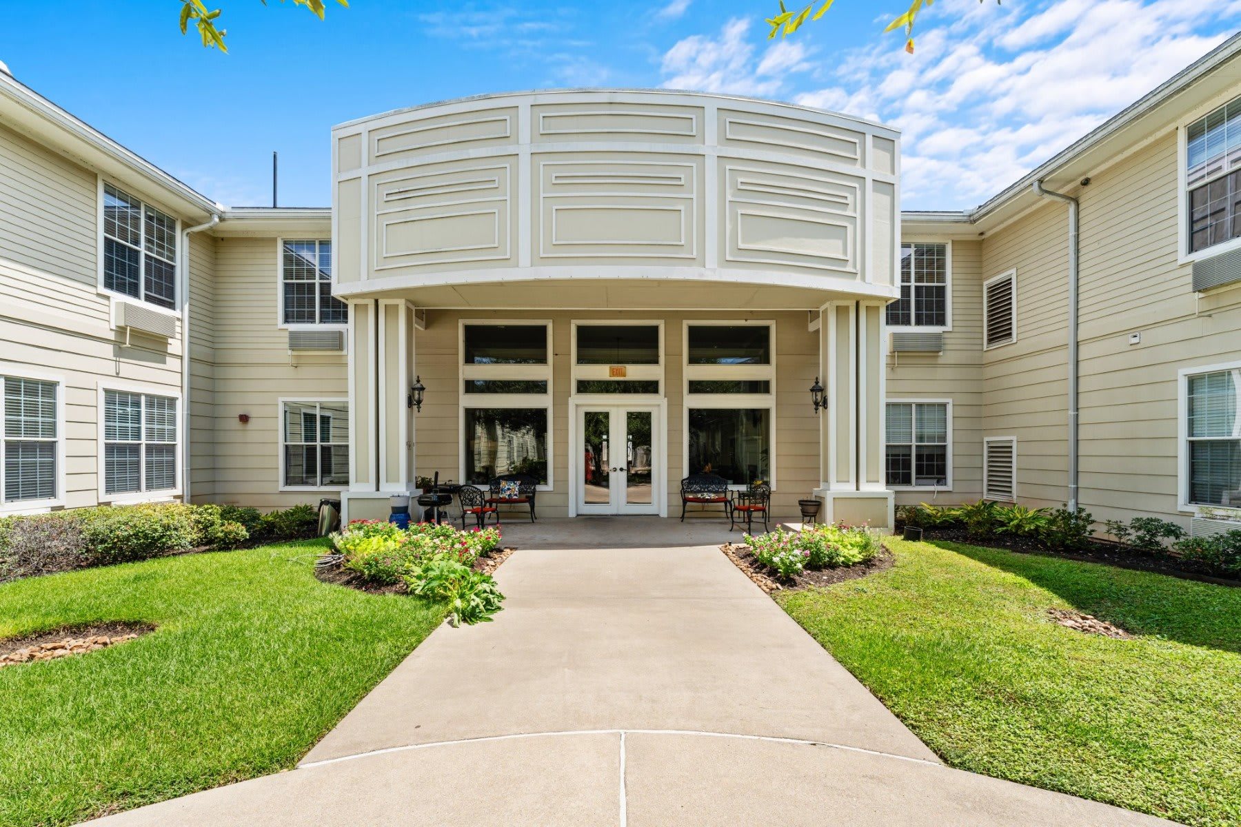 Pearland Grove community photo 1