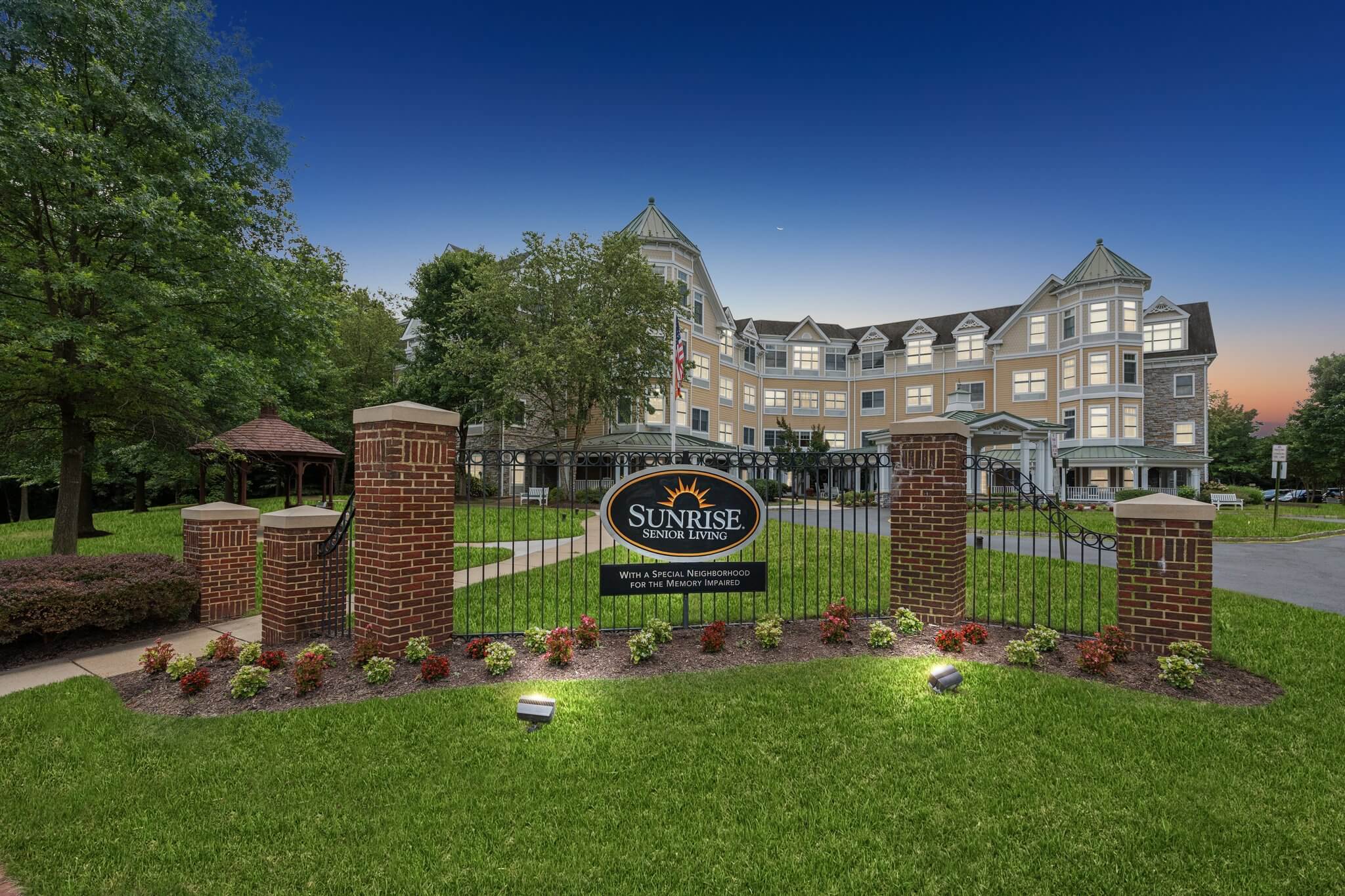 Sunrise of McLean community photo 1