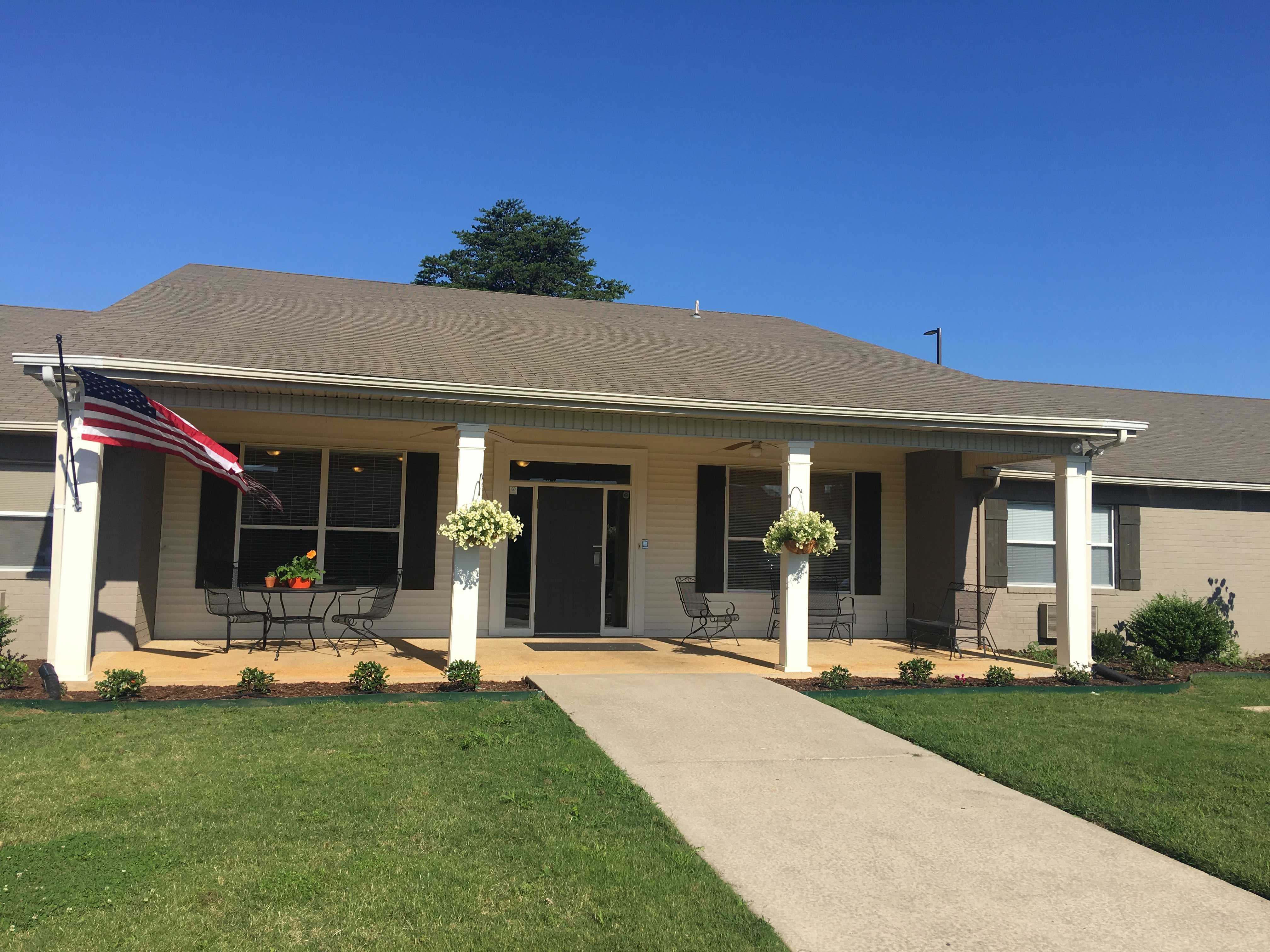 Limestone Lodge community photo 1