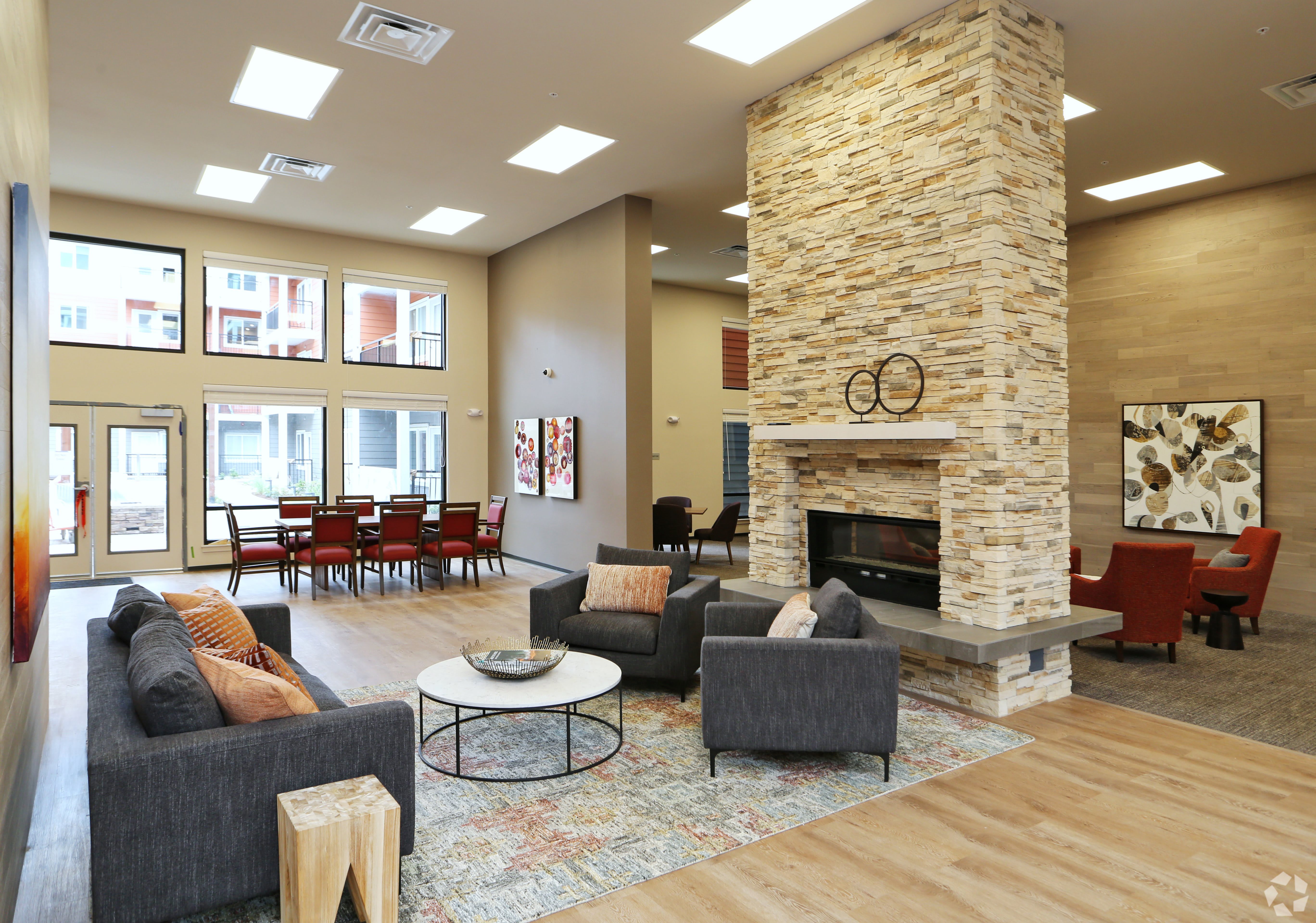 Cedar Pointe community photo 1