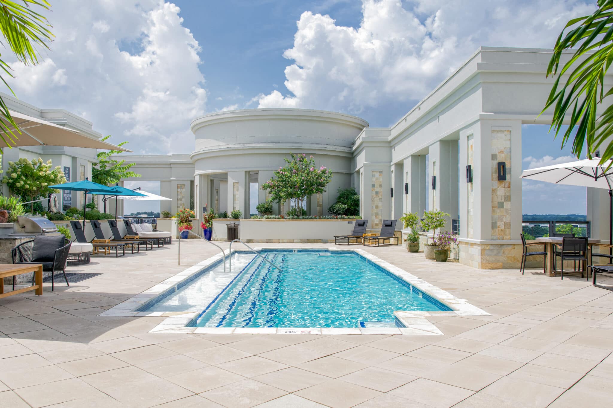 The Residence at Southpark community photo 1