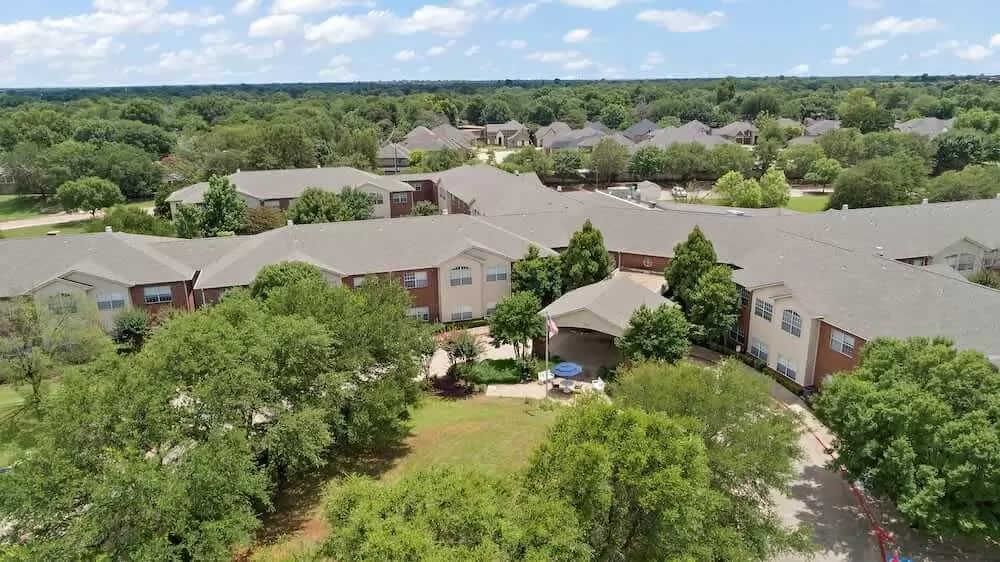 Morada Lake Arlington community photo 1