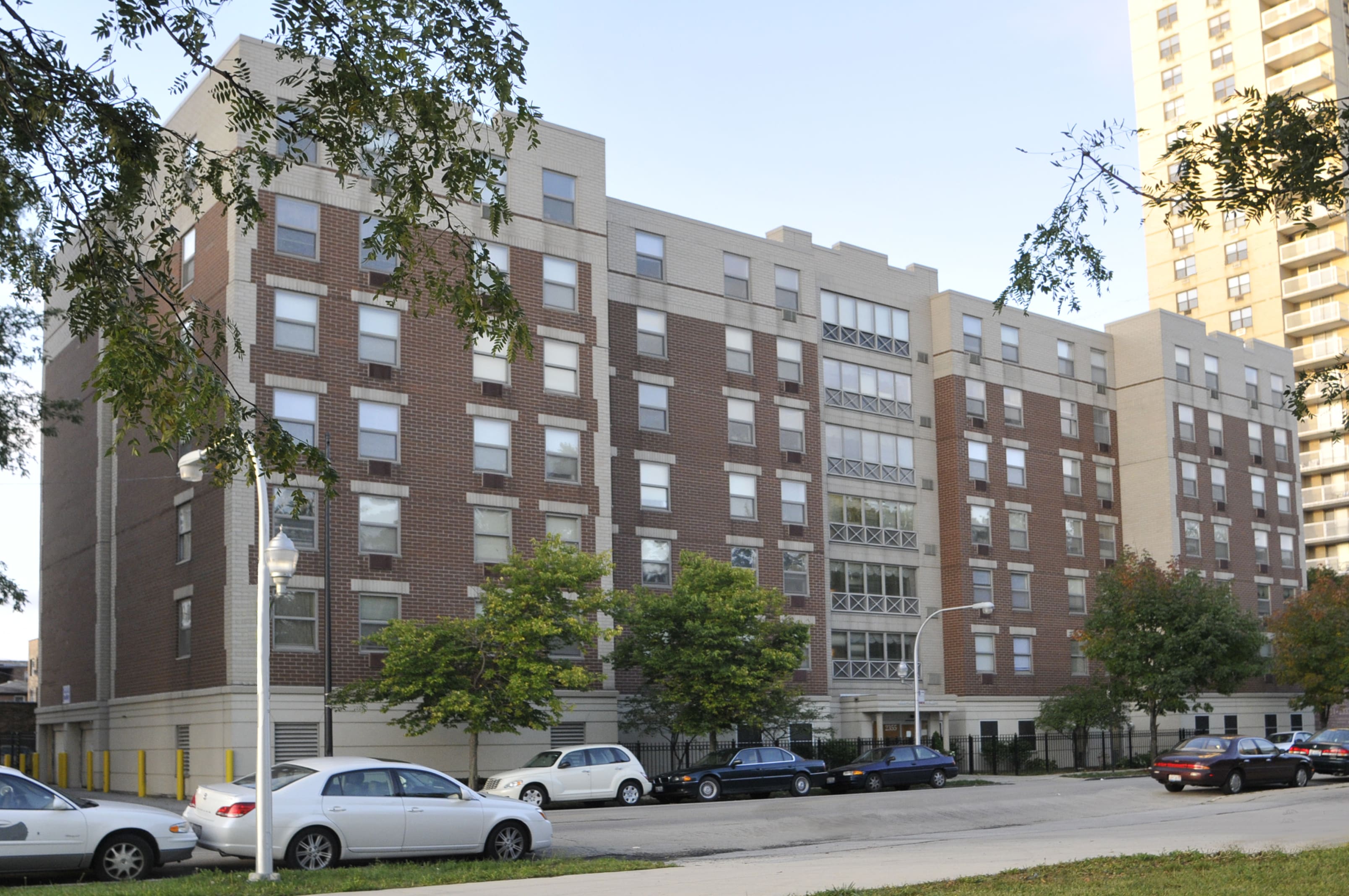 Senior Suites of South Shore community photo 1