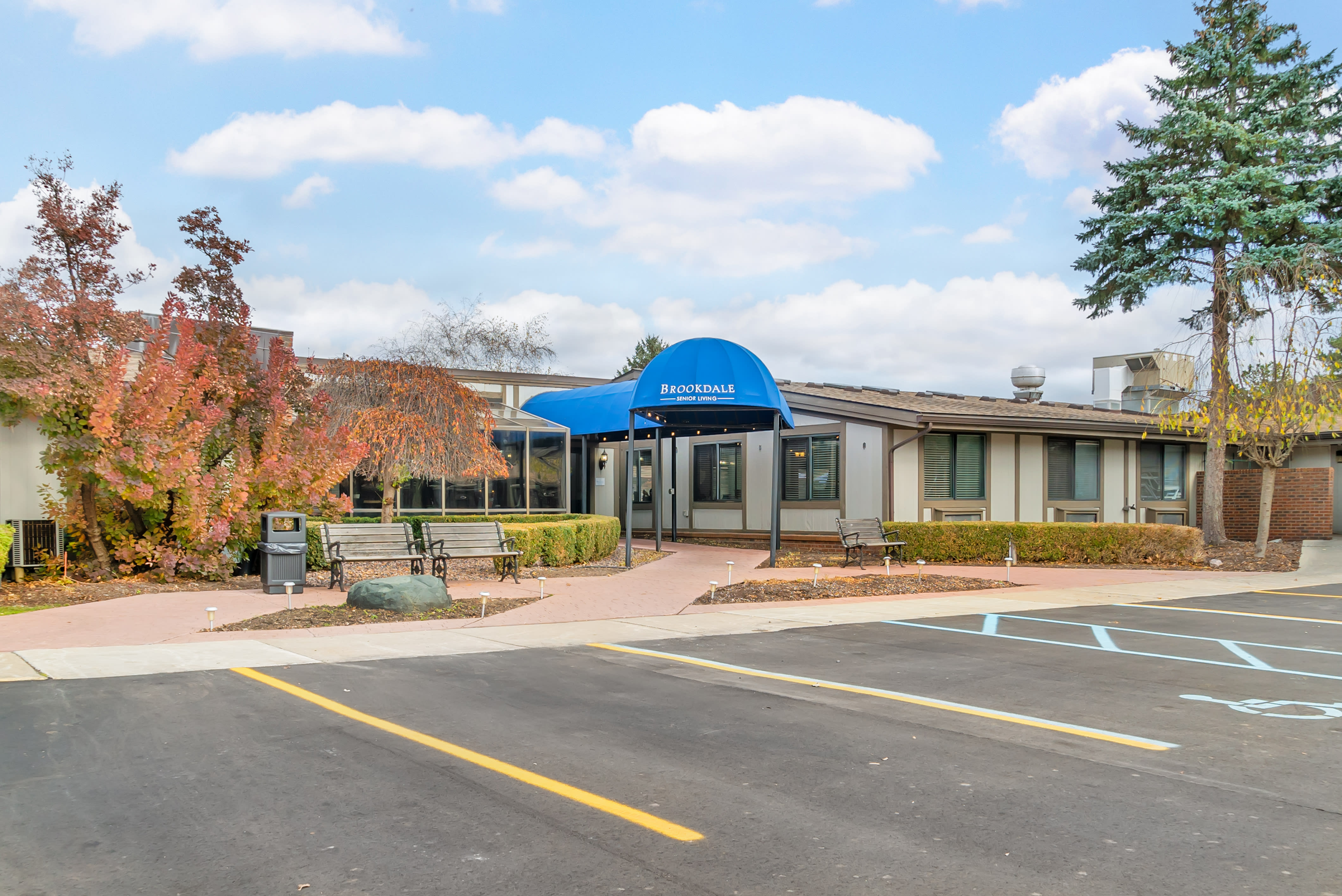 Brookdale Farmington Hills community photo 1
