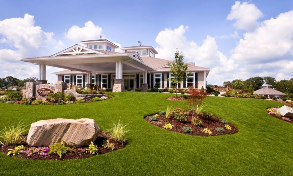 Chatfield Farms community photo 1