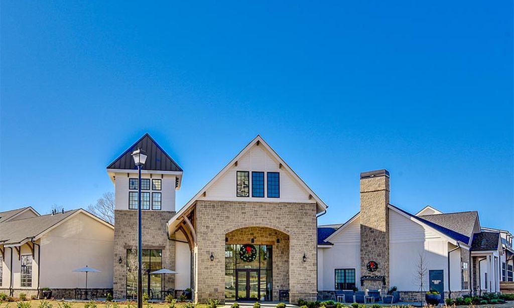 Del Webb Chateau Elan community photo 1