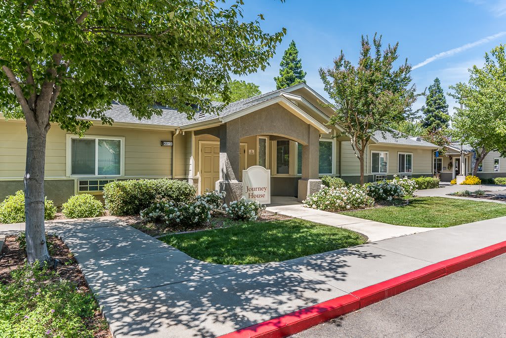 Vacaville Memory Care community photo 1