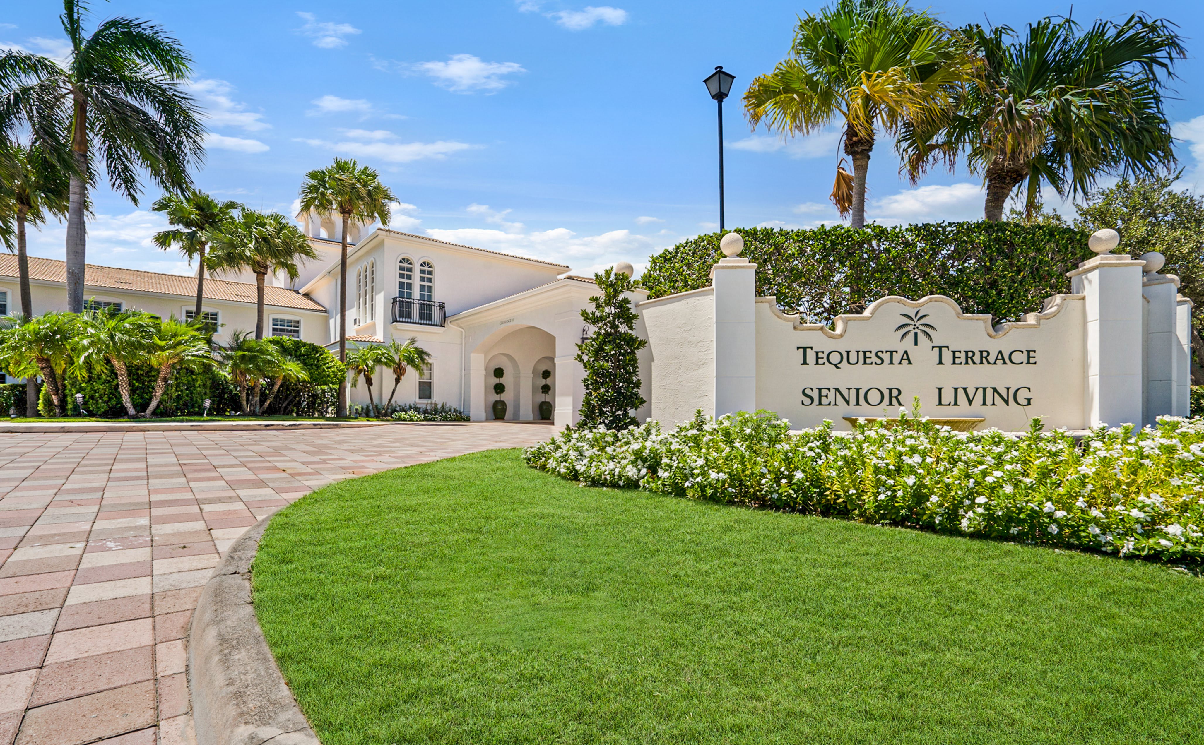 Tequesta Terrace community photo 1
